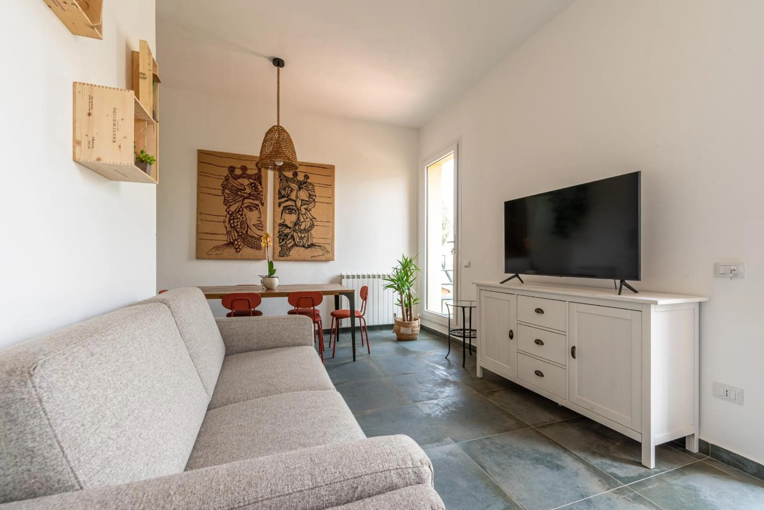 Communal lounge/ TV room in Lovely Room by Mondello Beach