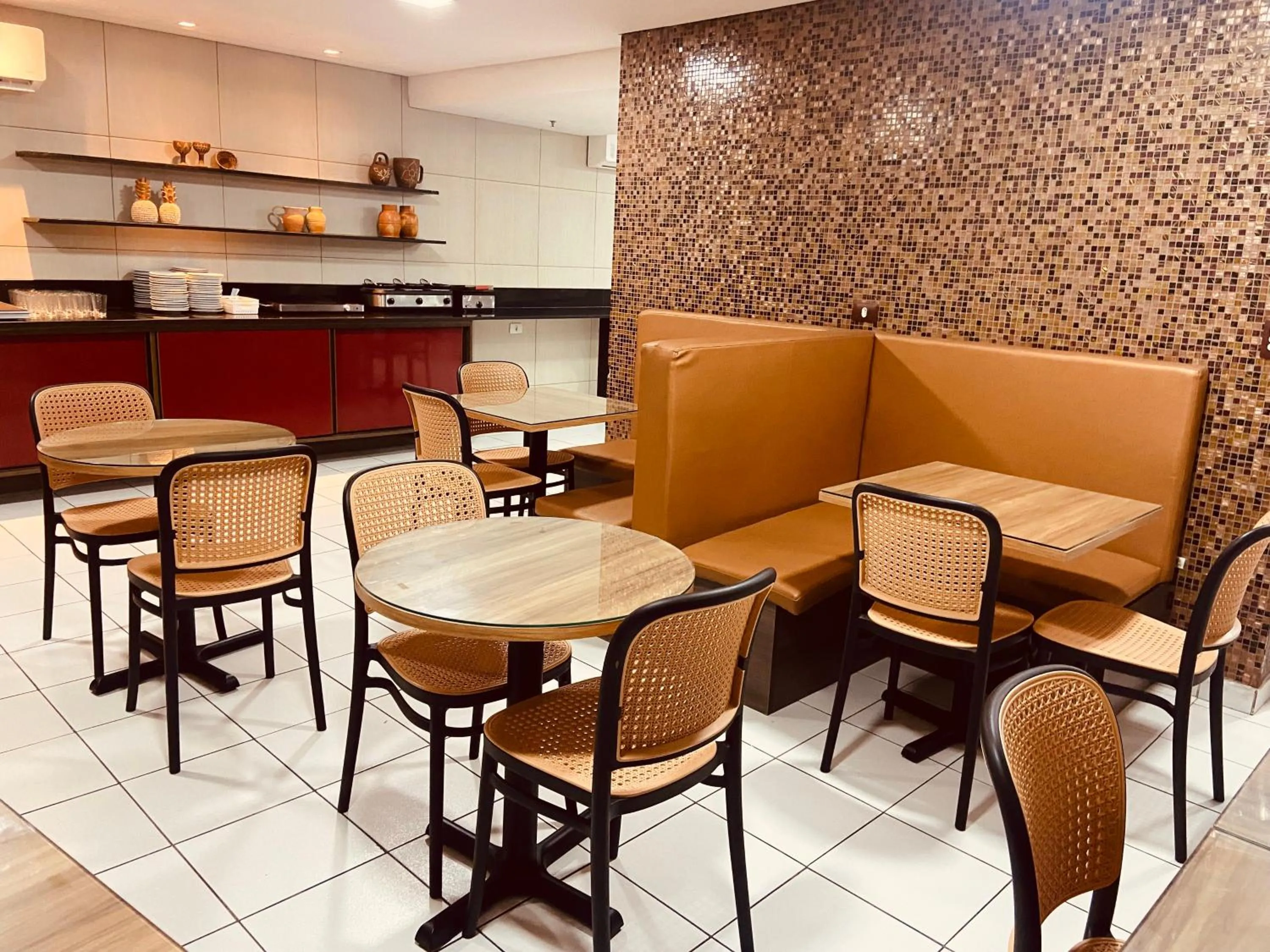 Restaurant/places to eat in Hotel Enseada Boa Viagem