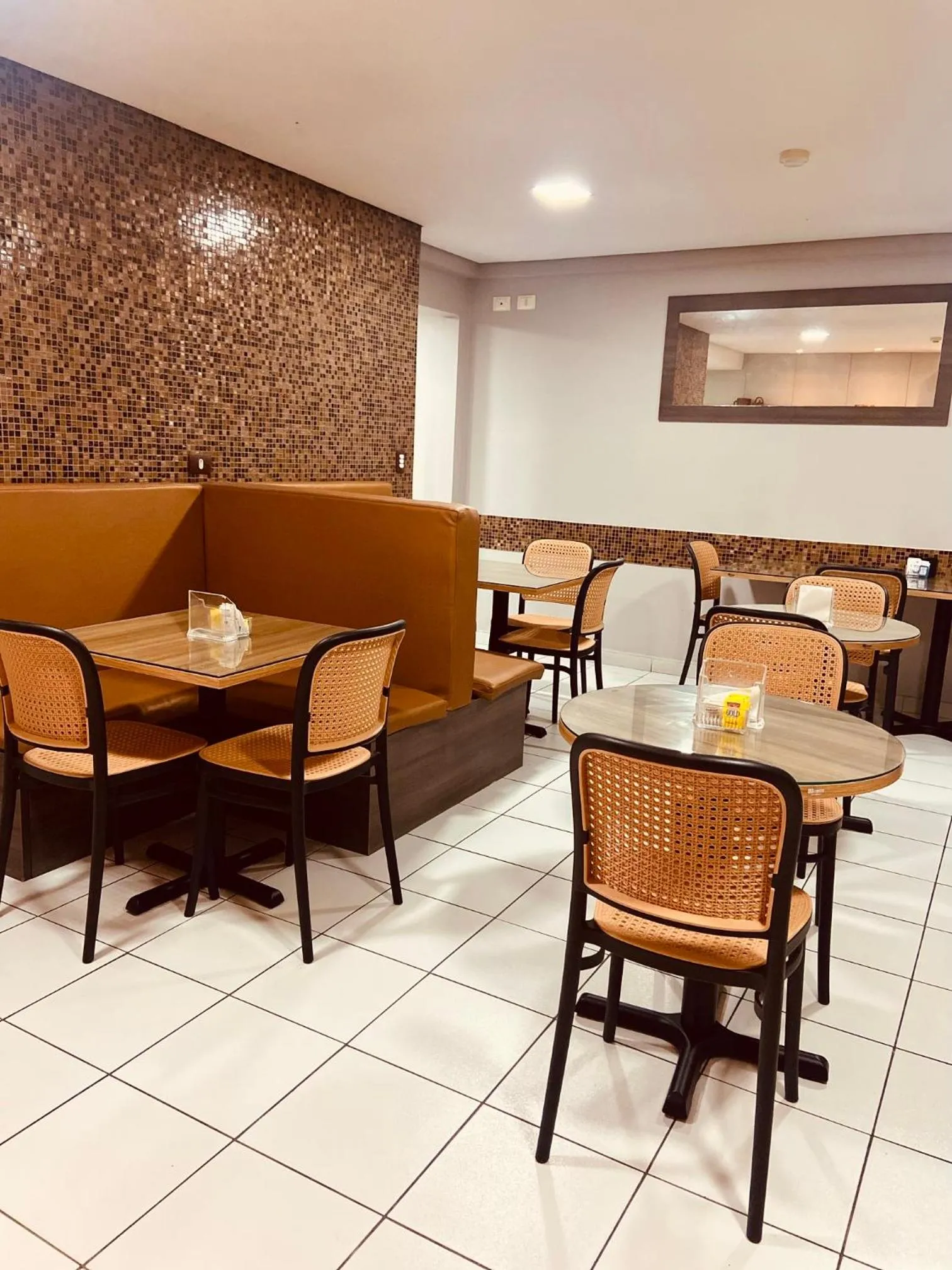 Restaurant/places to eat in Hotel Enseada Boa Viagem