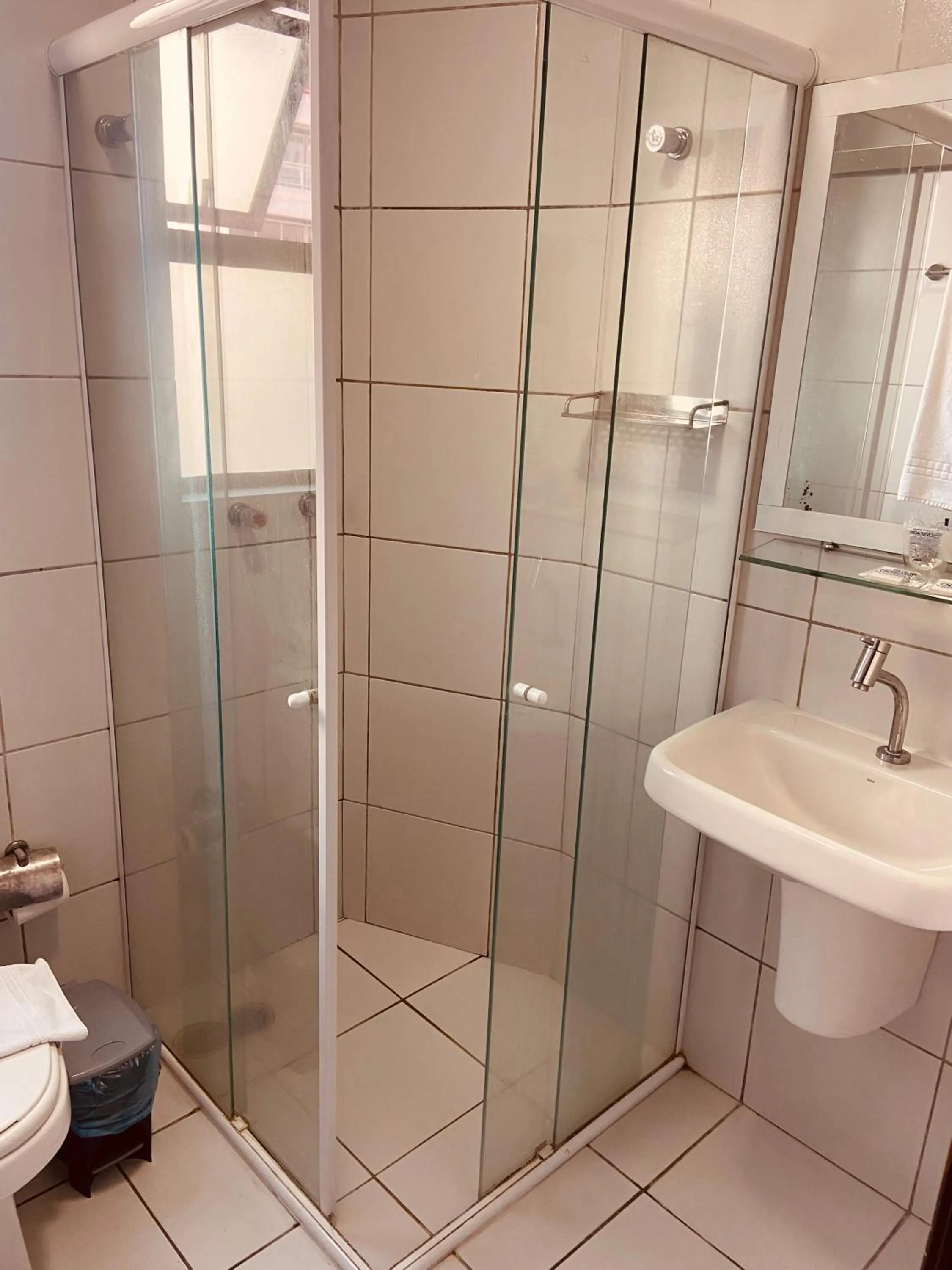 Bathroom in Hotel Enseada Boa Viagem