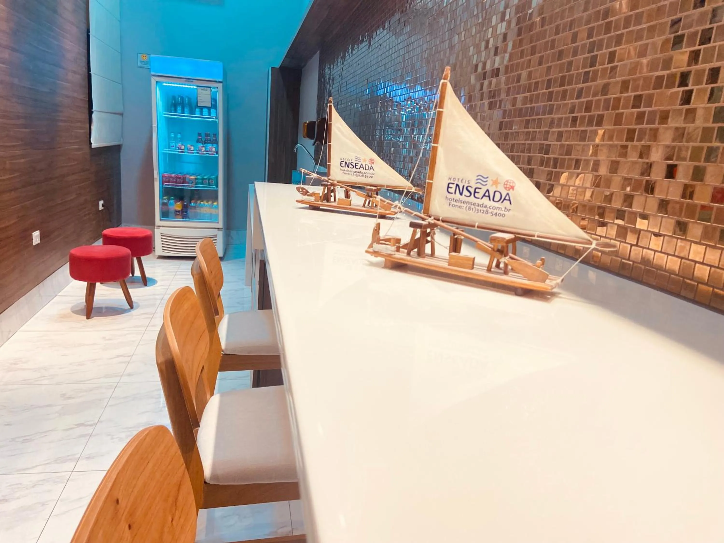 Communal lounge/ TV room in Hotel Enseada Boa Viagem