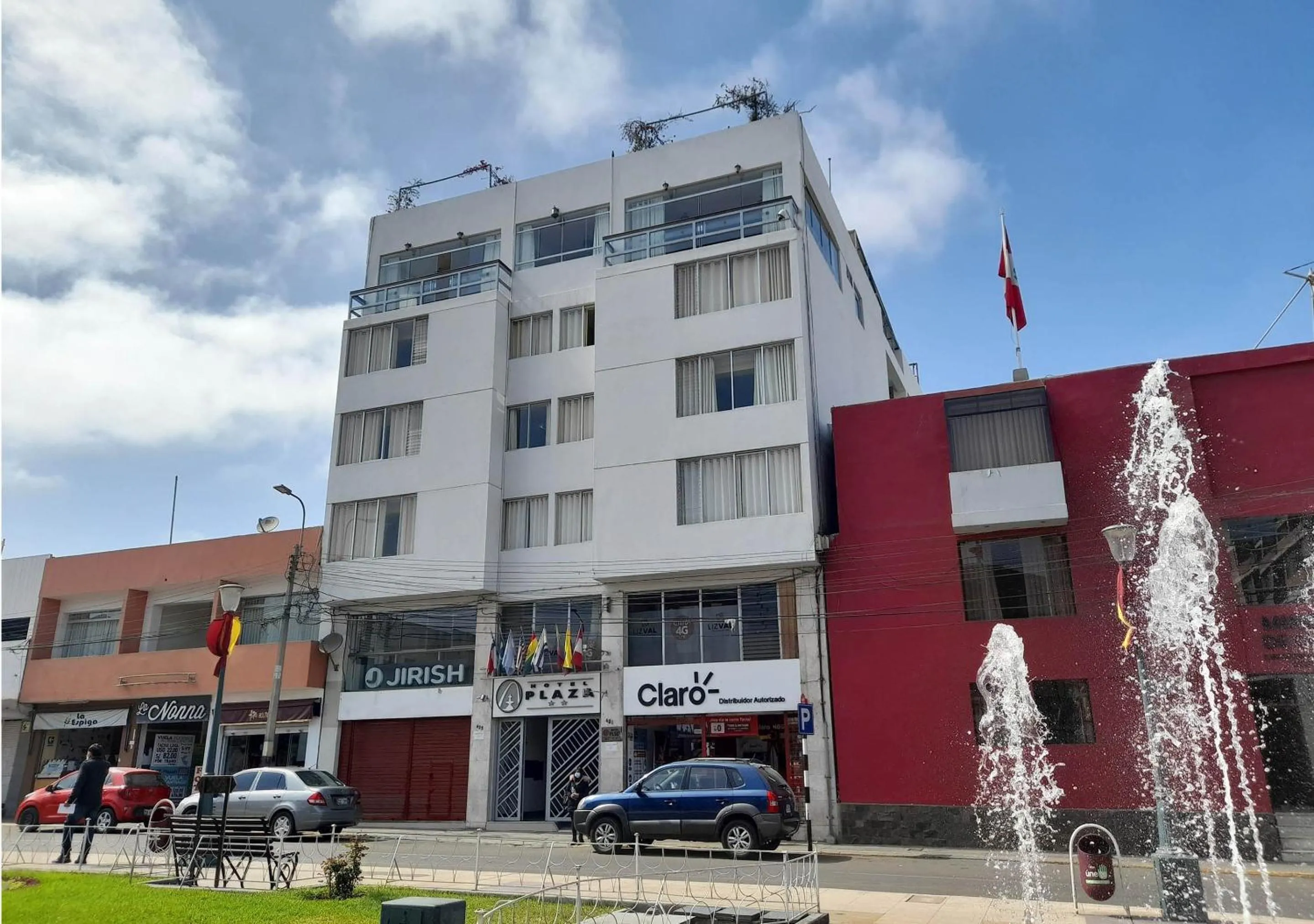 Property building in Hotel Plaza