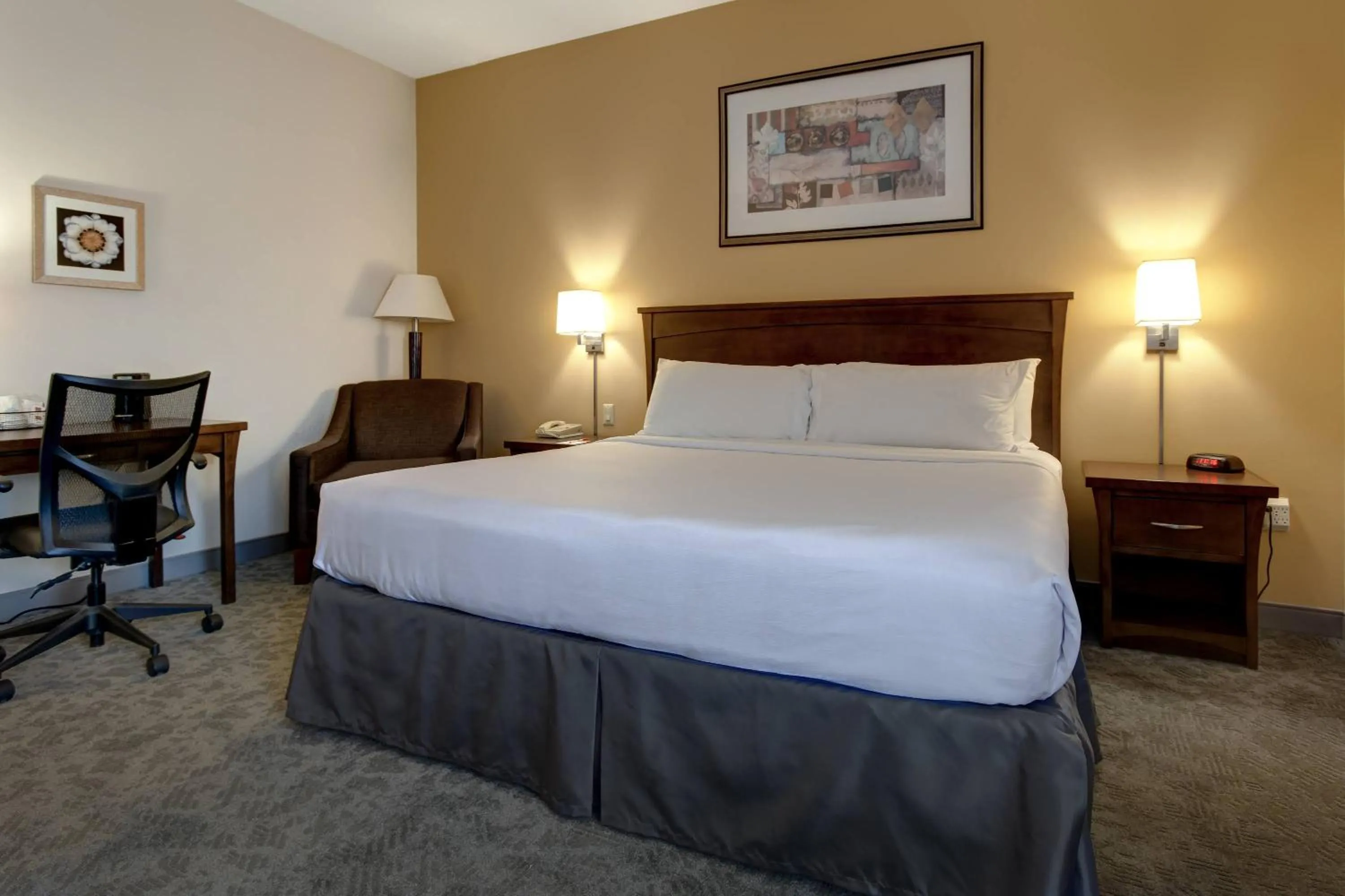 Howard Johnson by Wyndham Amherst Hadley