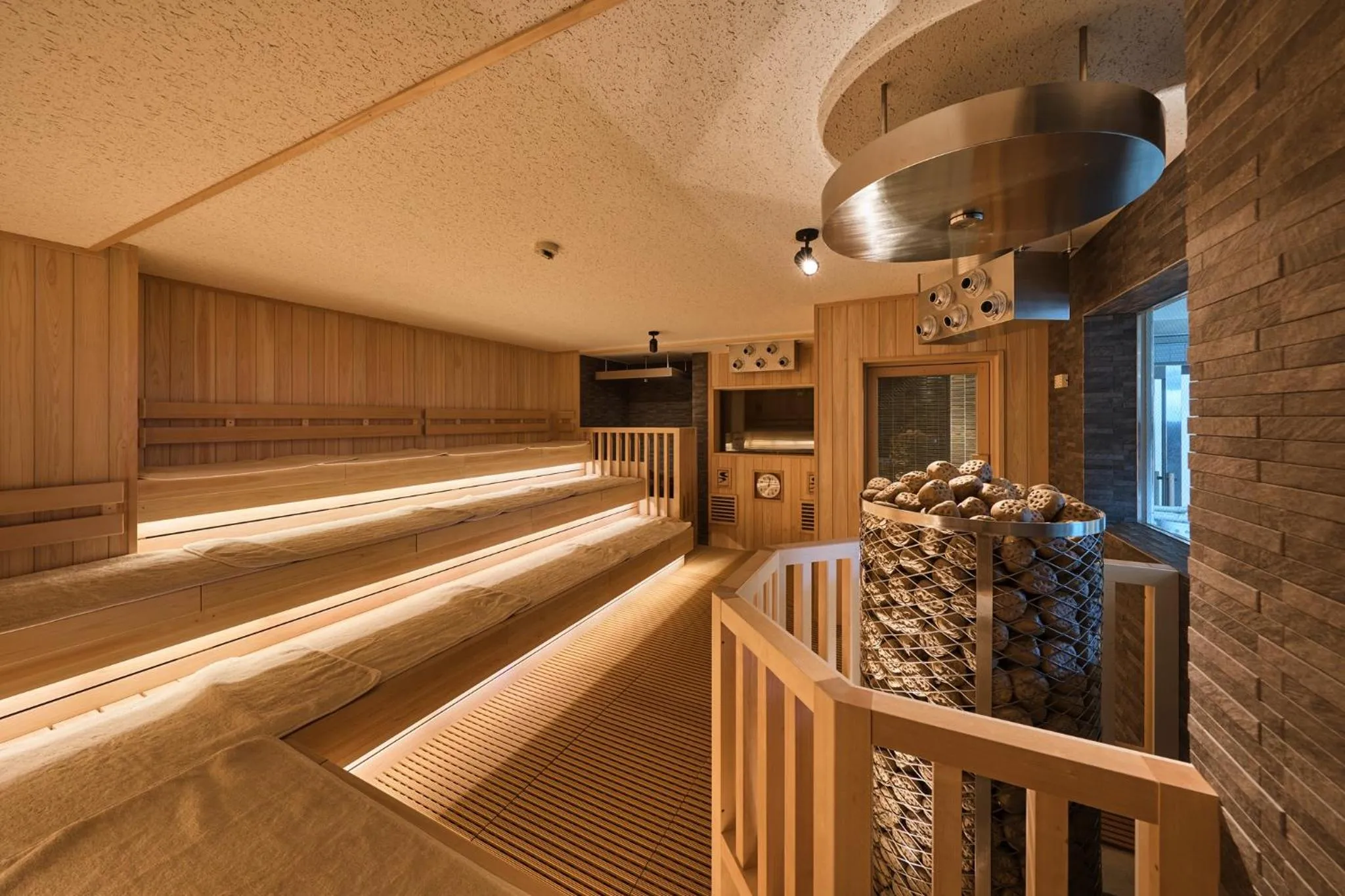 Sauna in Sauna & Capsule Hotel Rumor Plaza
