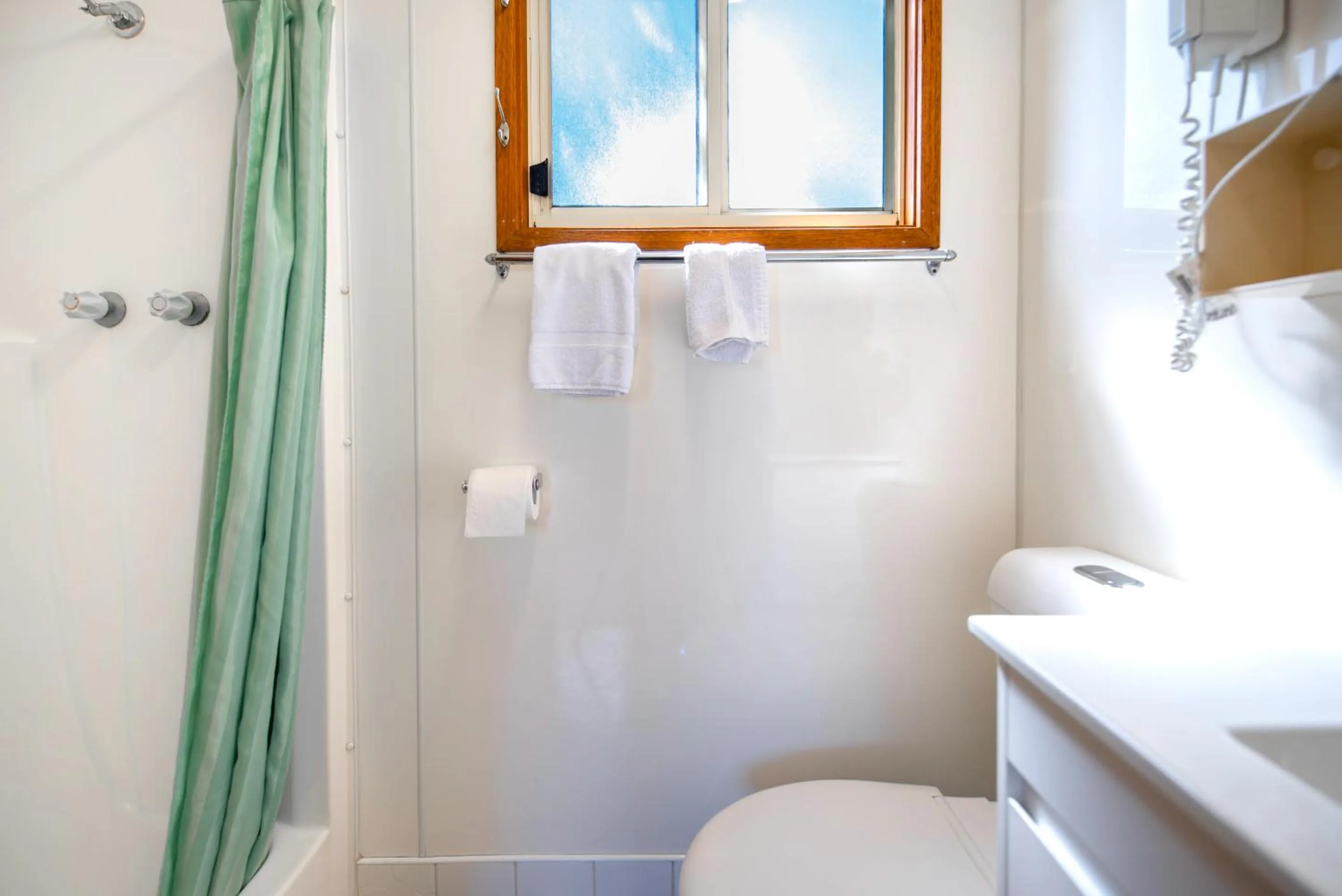 Shower in Echo Holiday Parks - Naracoorte