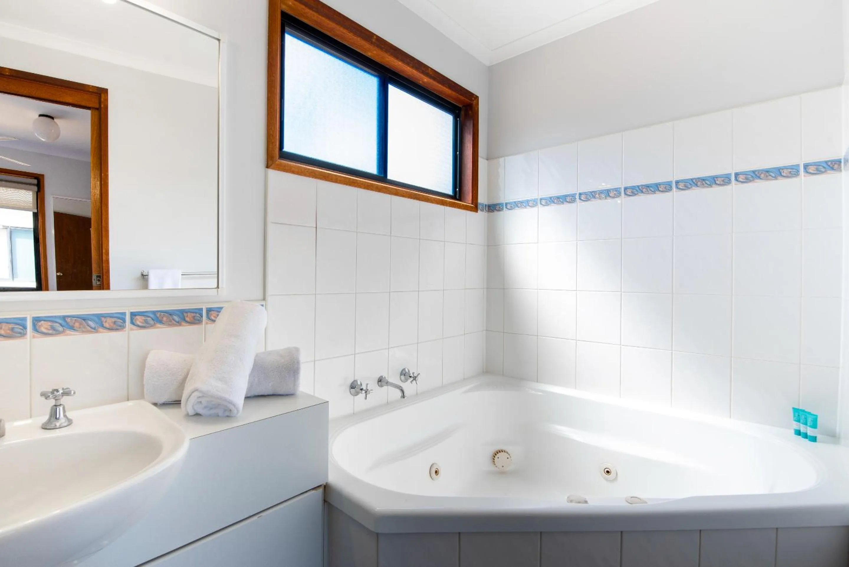 Hot Tub in Echo Holiday Parks - Naracoorte