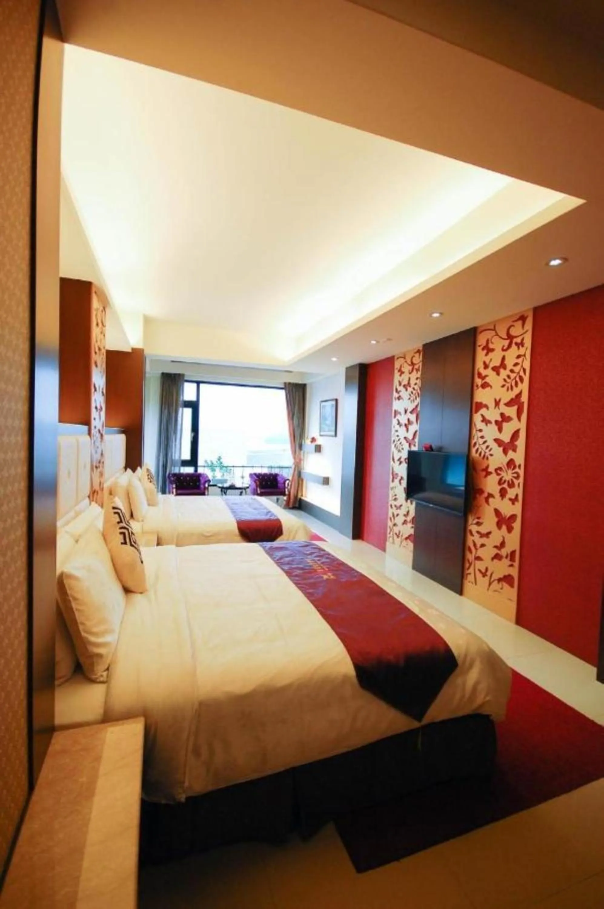 Photo of the whole room, Bed in Cherry Feast Resort