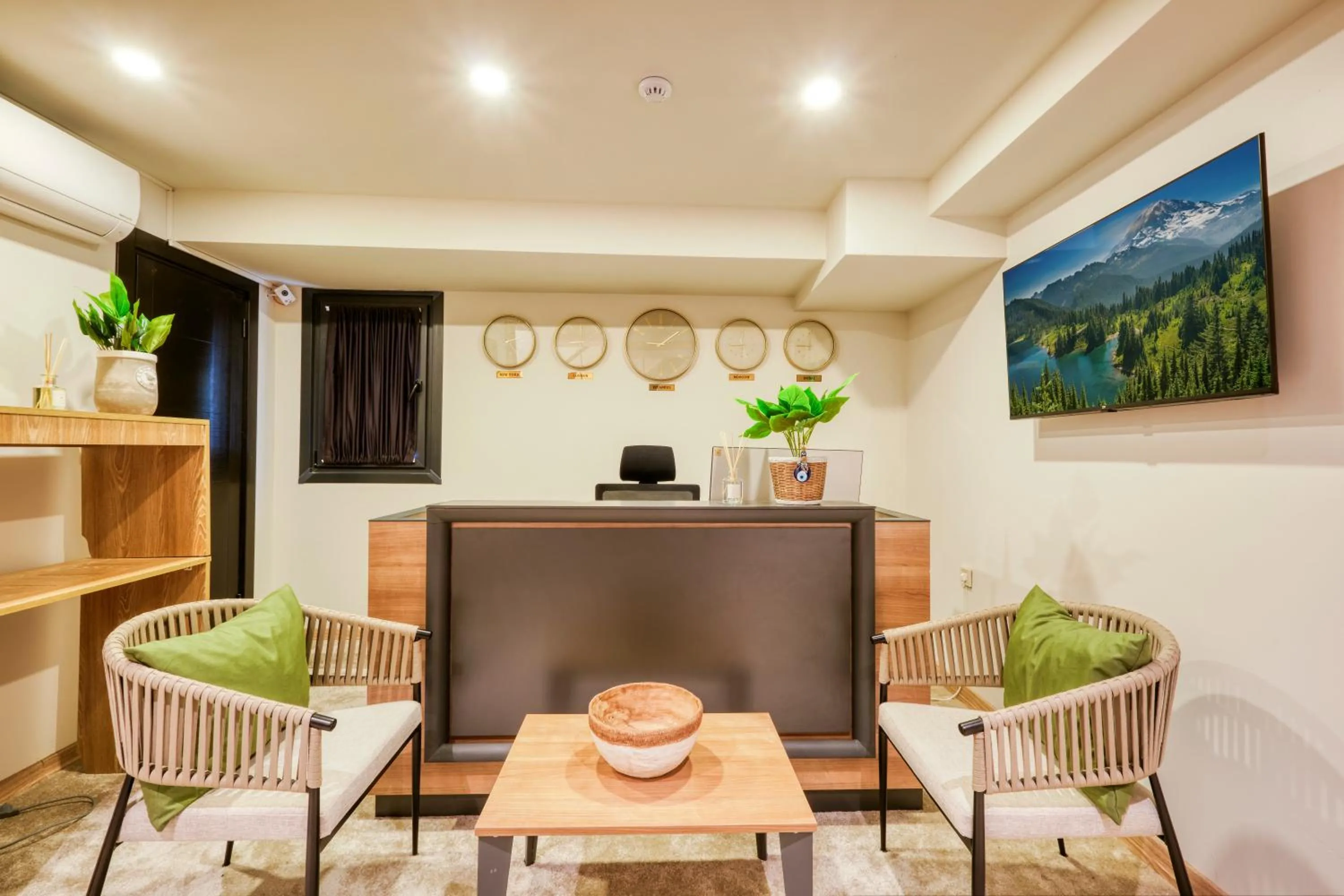 Lobby or reception in Elephant In The Room