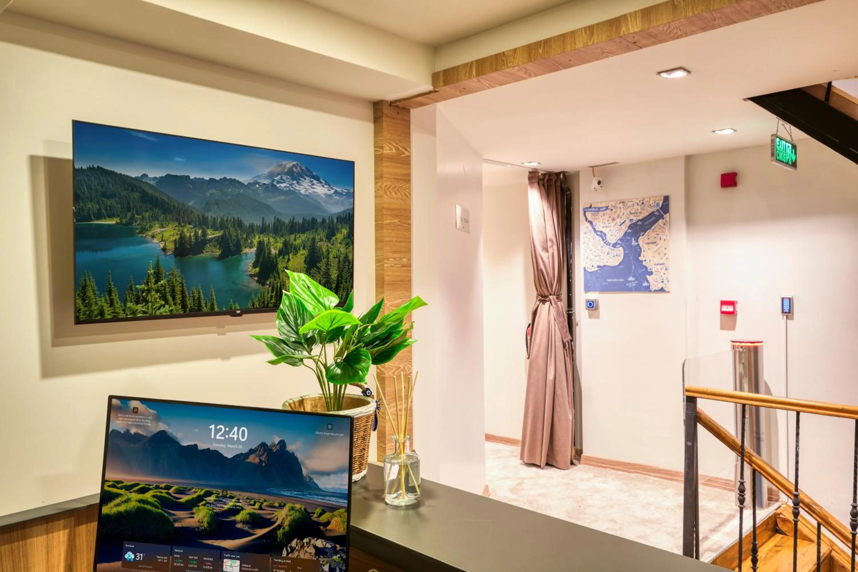 Lobby or reception in Elephant In The Room