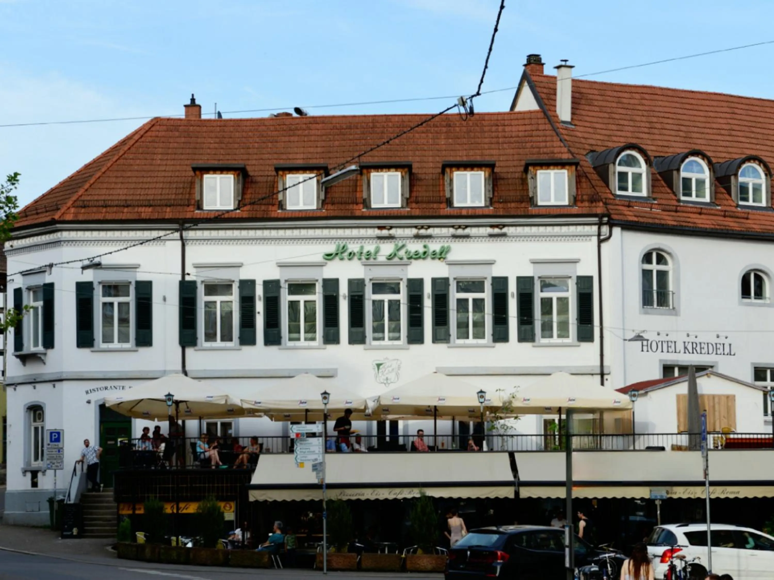 Property building in Hotel Kredell