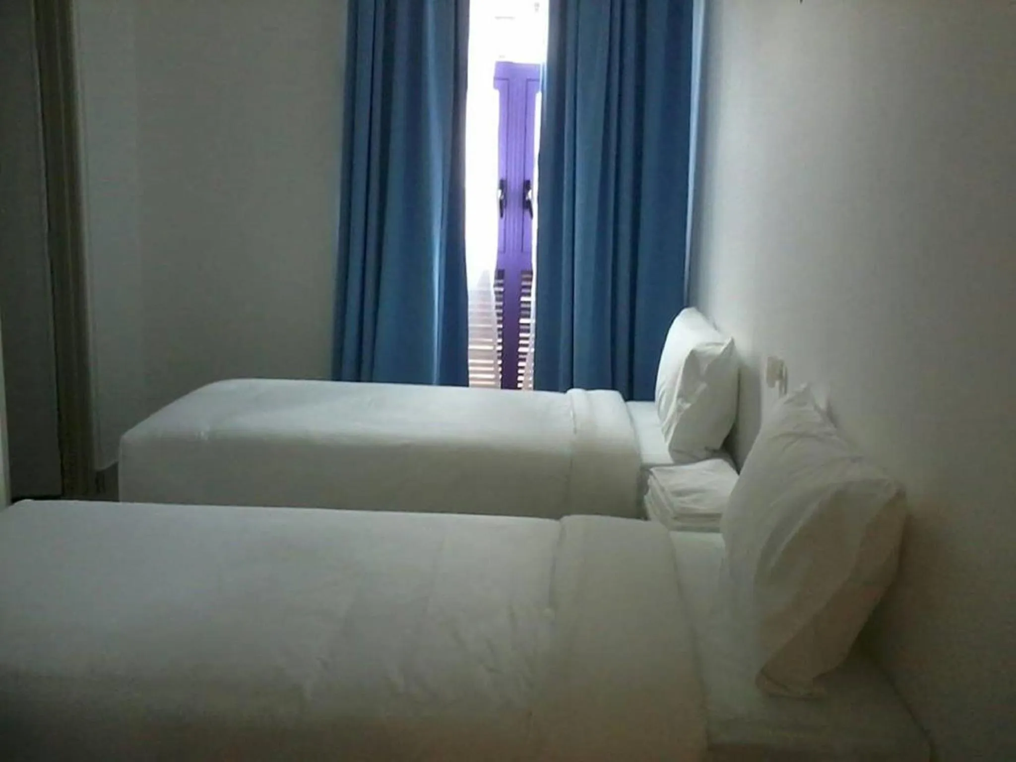 Bed in YY48 Hotel 2 Mins Walk From Masjid Jamek LRT Station