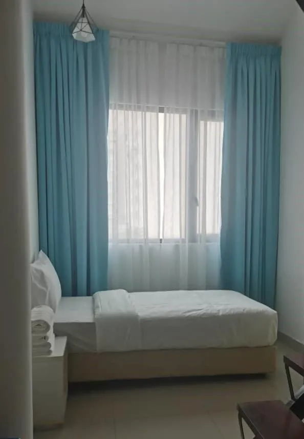 Bed in YY48 Hotel 2 Mins Walk From Masjid Jamek LRT Station