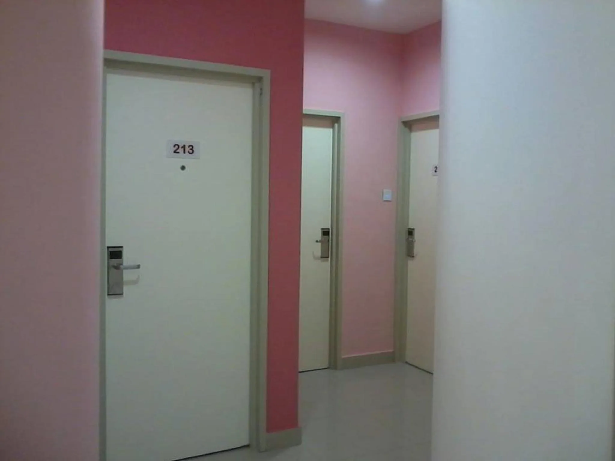 Decorative detail in YY48 Hotel 2 Mins Walk From Masjid Jamek LRT Station