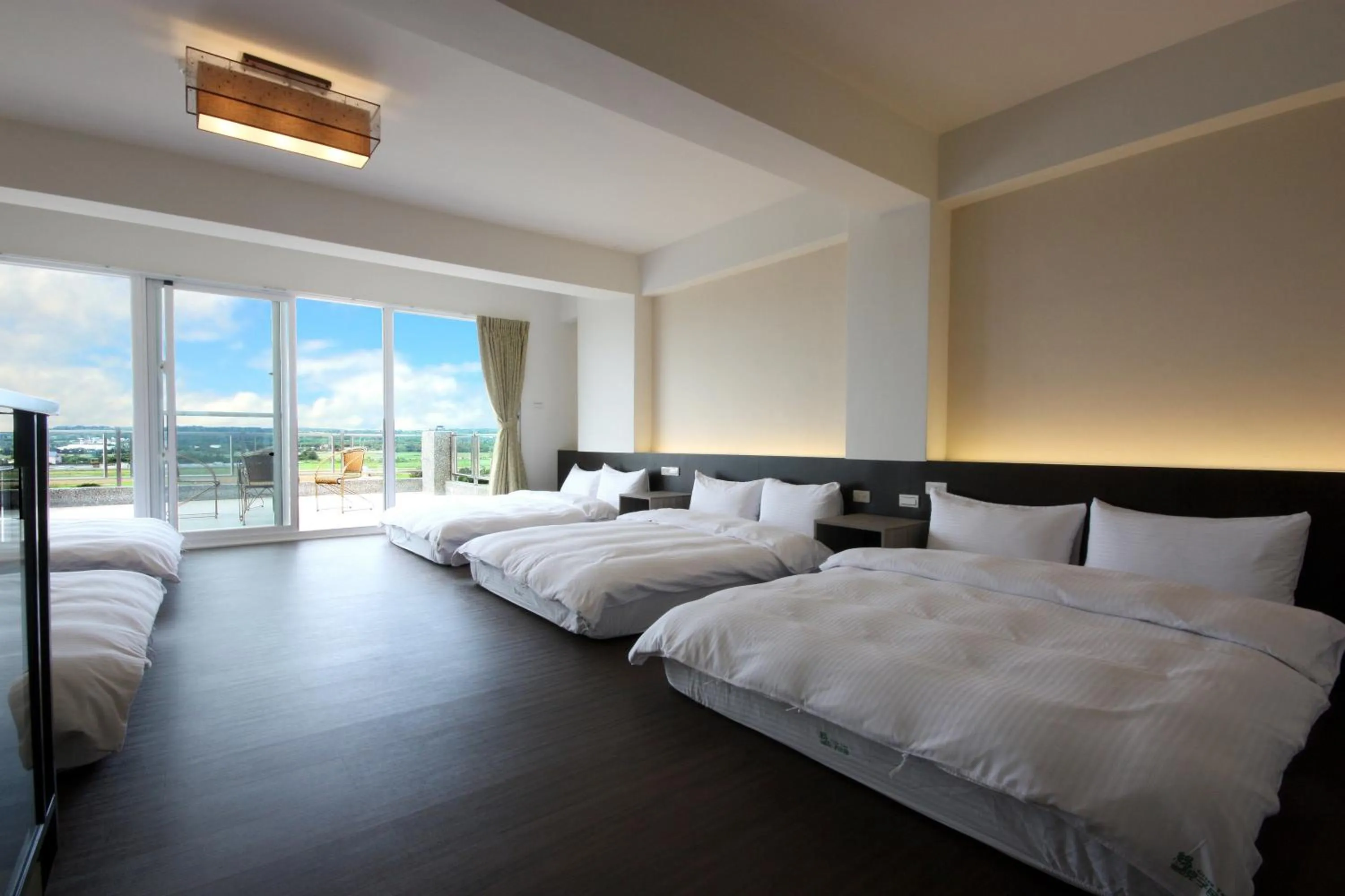 Photo of the whole room, Bed in Green Yard B&B