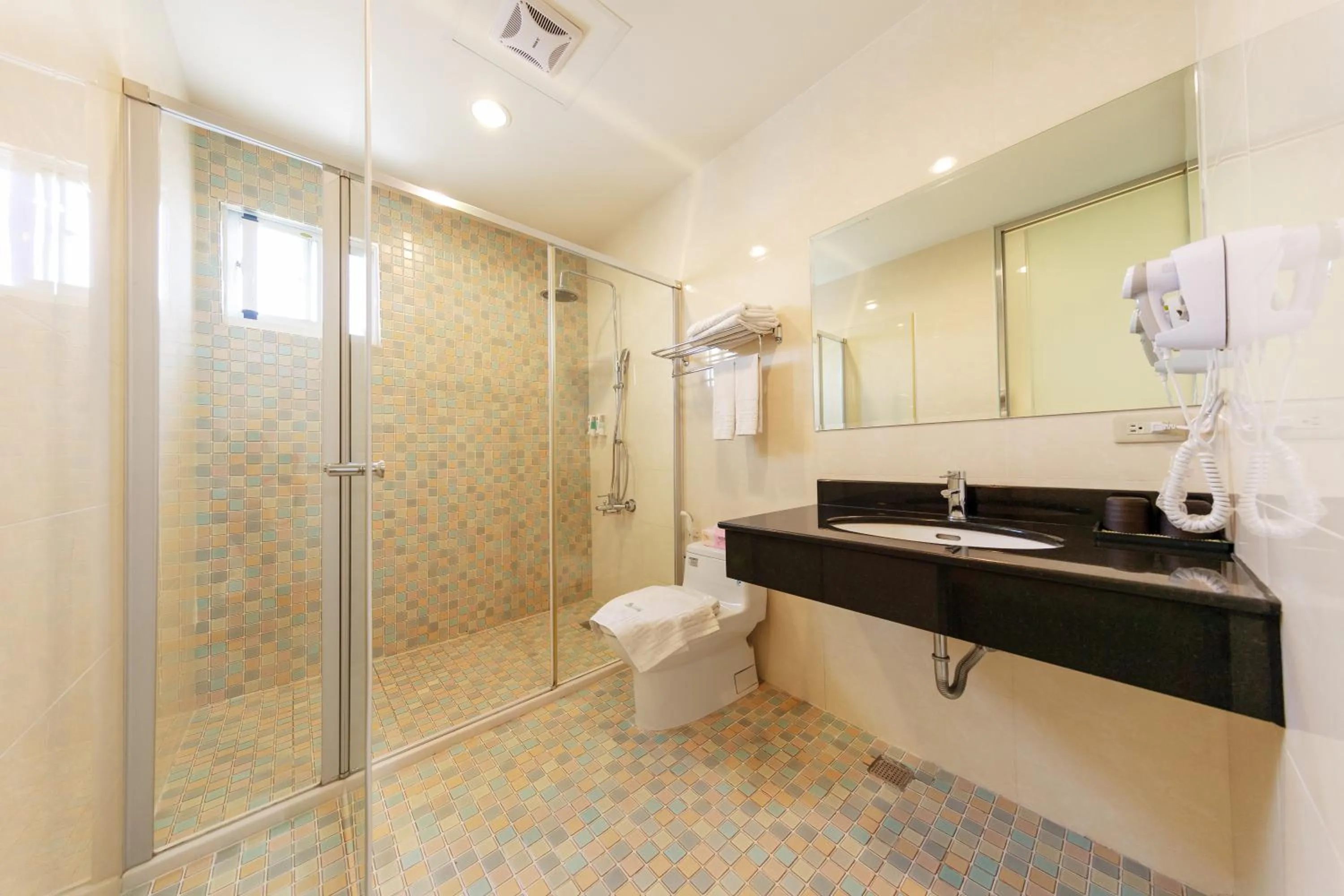 Bathroom in Green Yard B&B