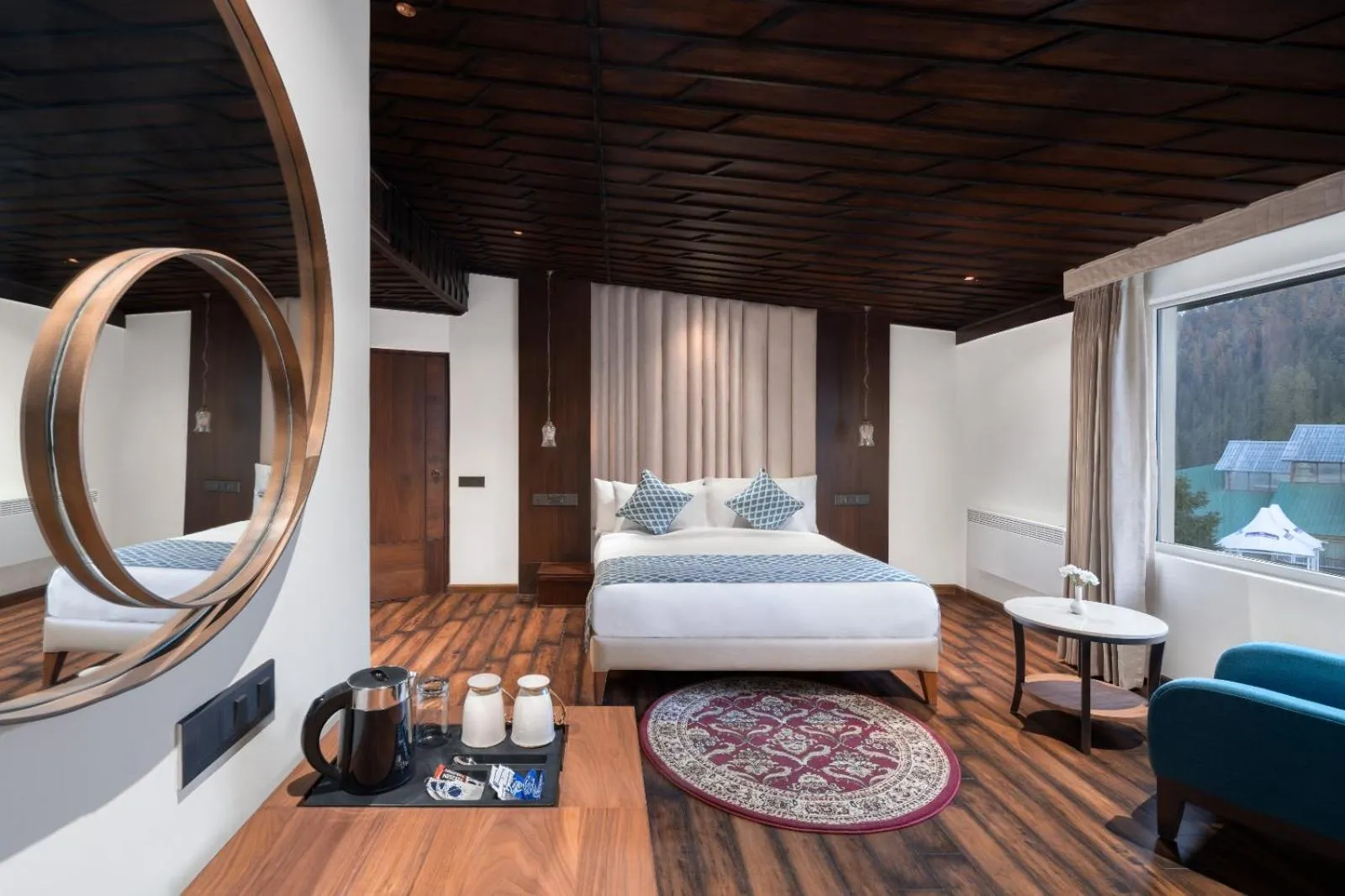 Photo of the whole room, Bed in Kufri Heritage Resort & Spa