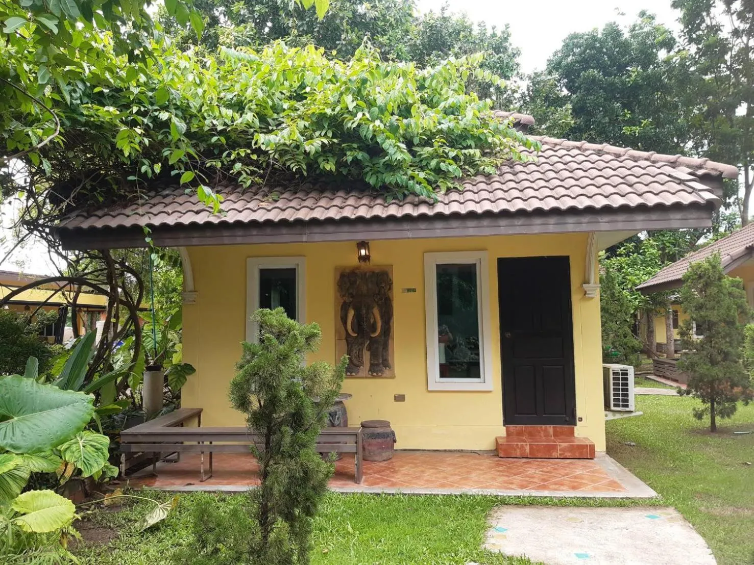 Property building in Park & Pool Resort