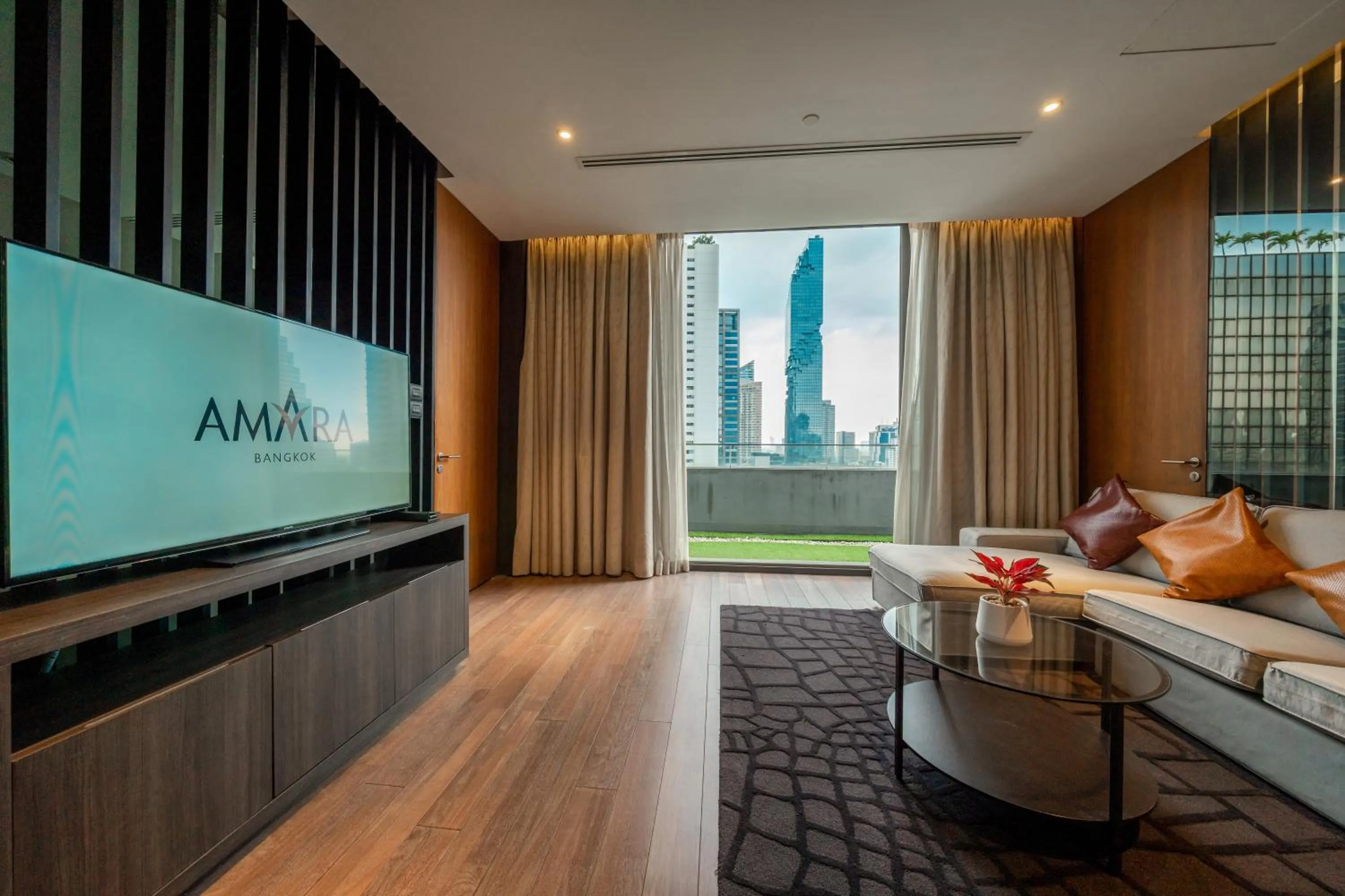 TV and multimedia in Amara Bangkok Hotel