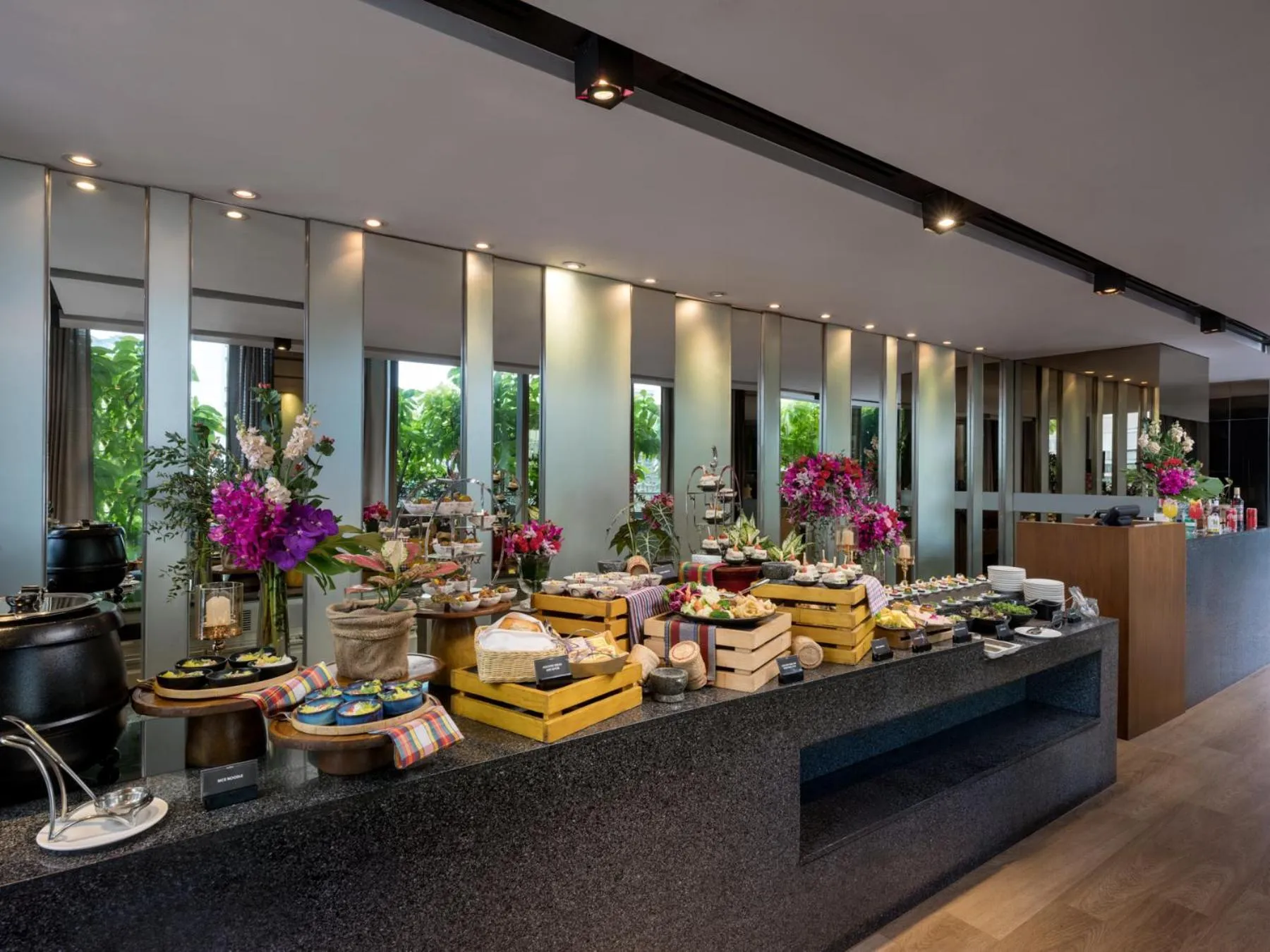 Restaurant/places to eat in Amara Bangkok Hotel