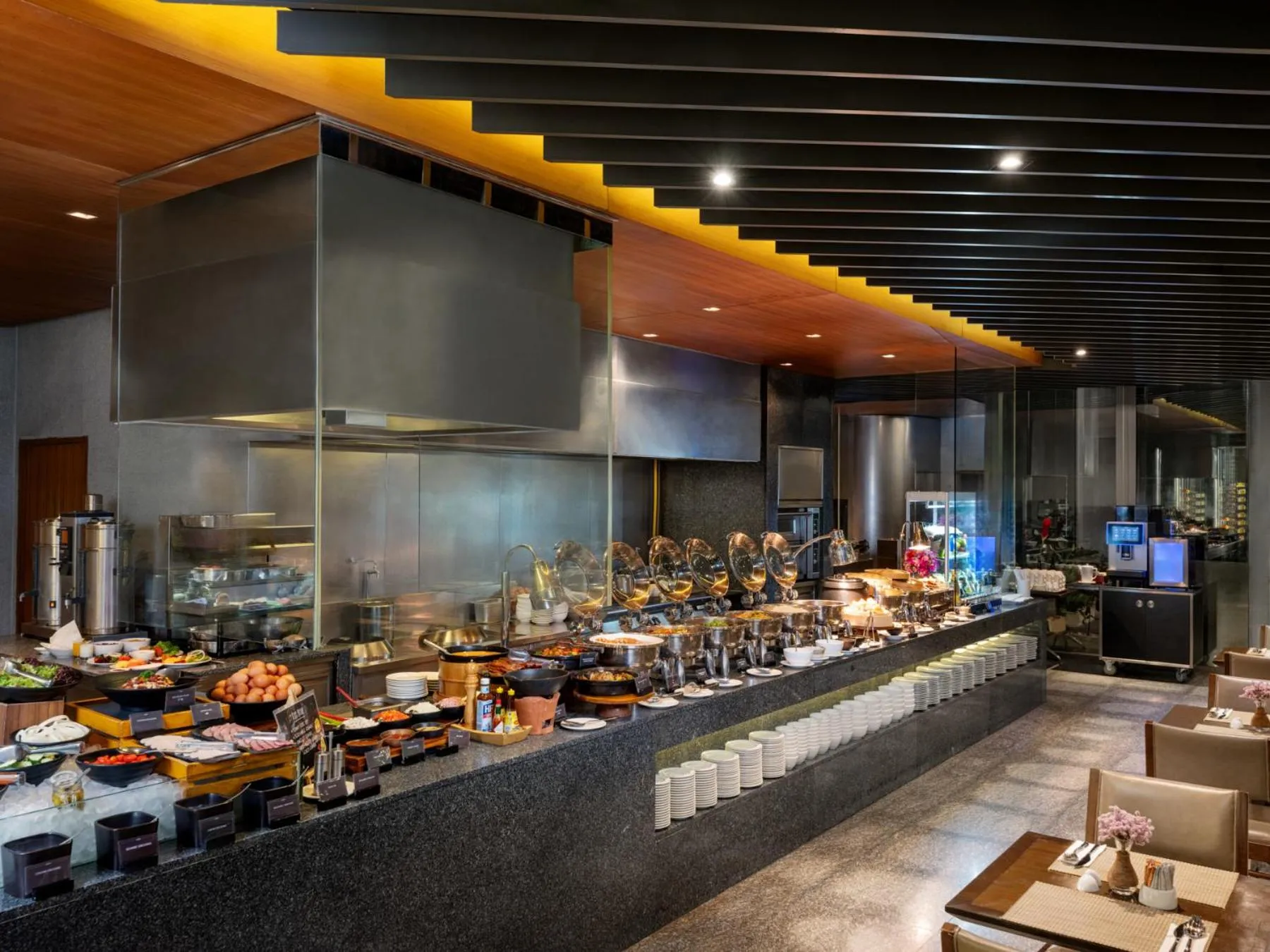 Restaurant/places to eat in Amara Bangkok Hotel