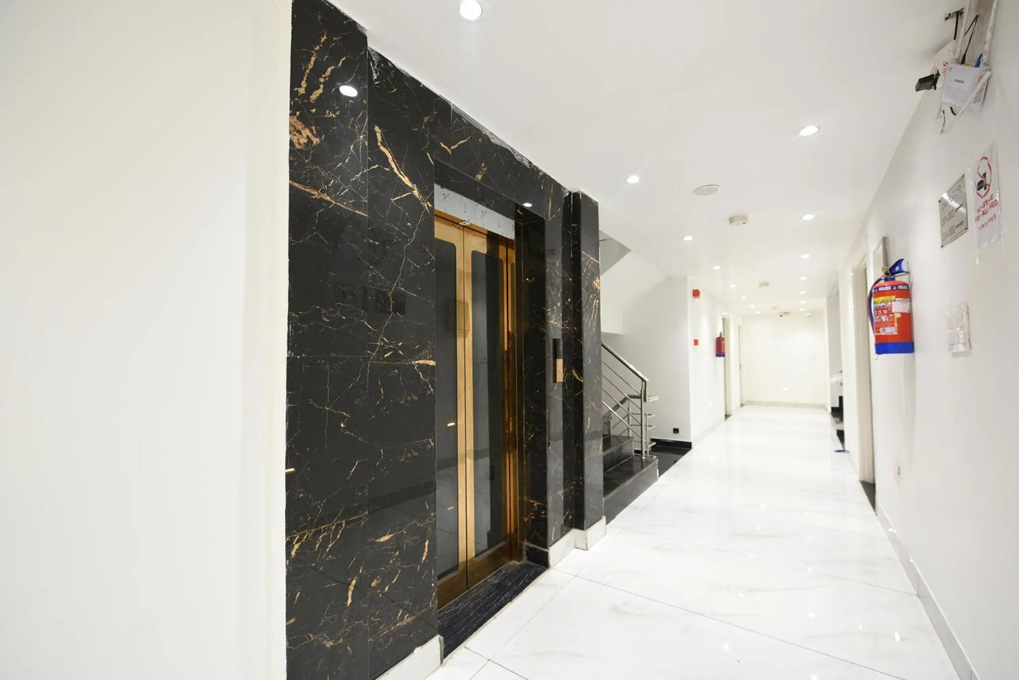 Via Luxury Inn Adarsh Nagar