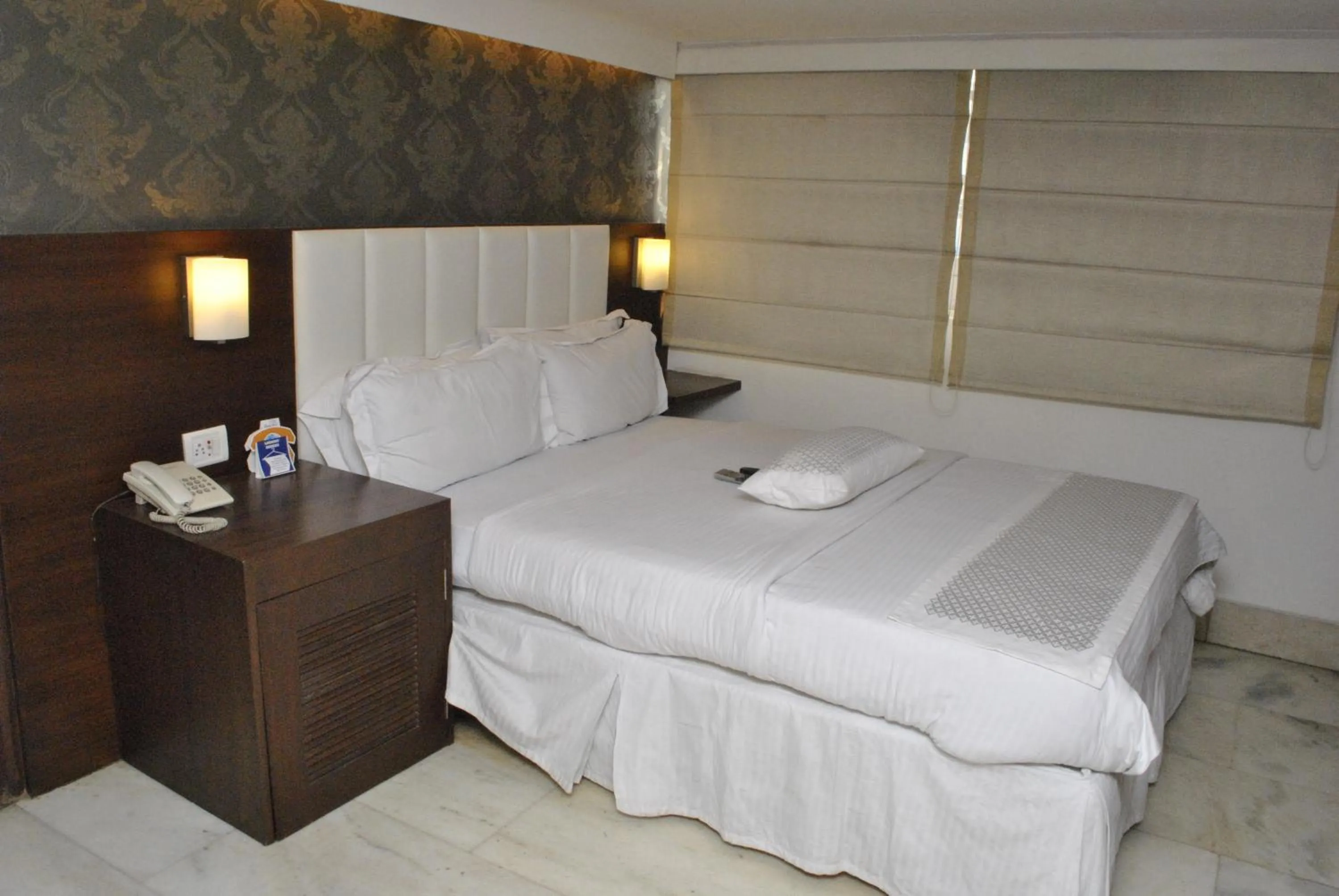 Bed in Hotel Jukaso Inn Down Town