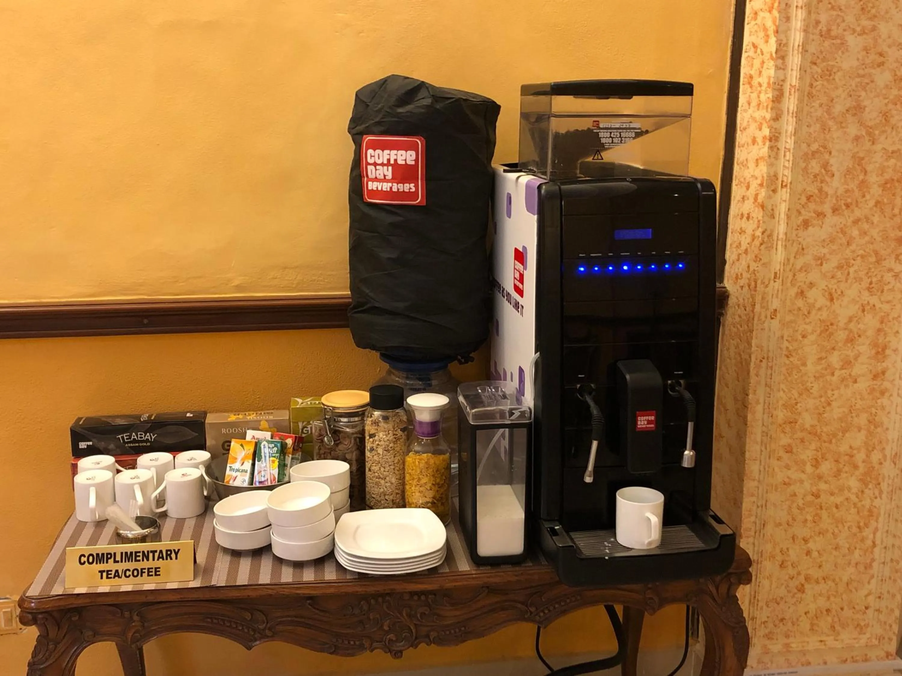 Breakfast in Hotel Jukaso Inn Down Town