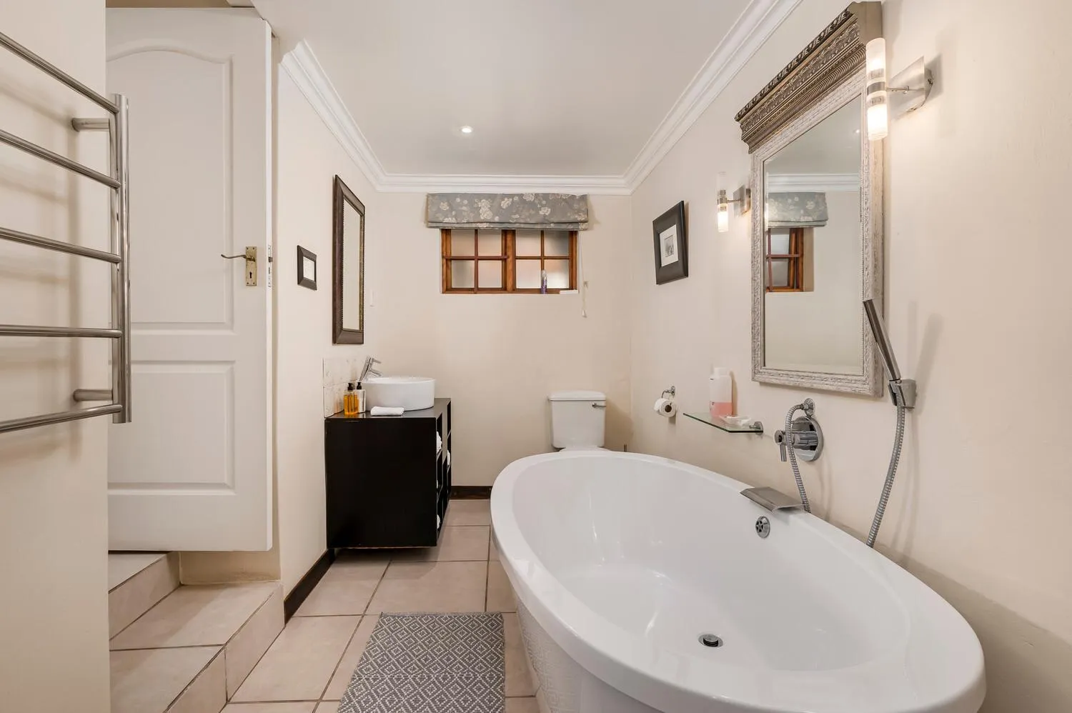 Millbury Guest House