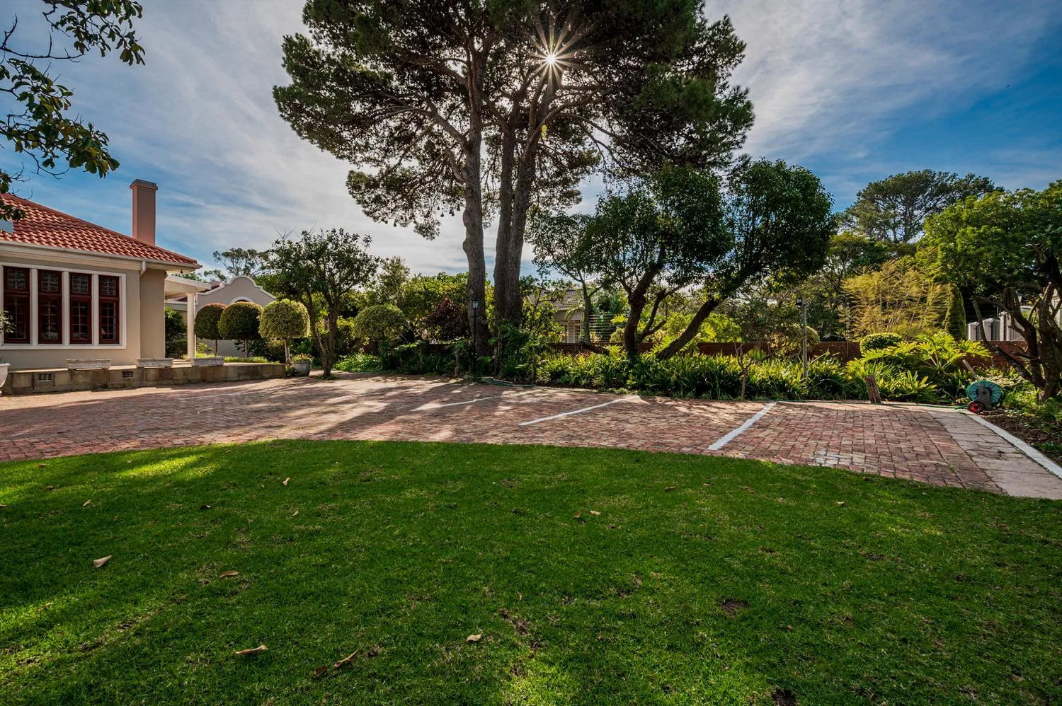 Millbury Guest House