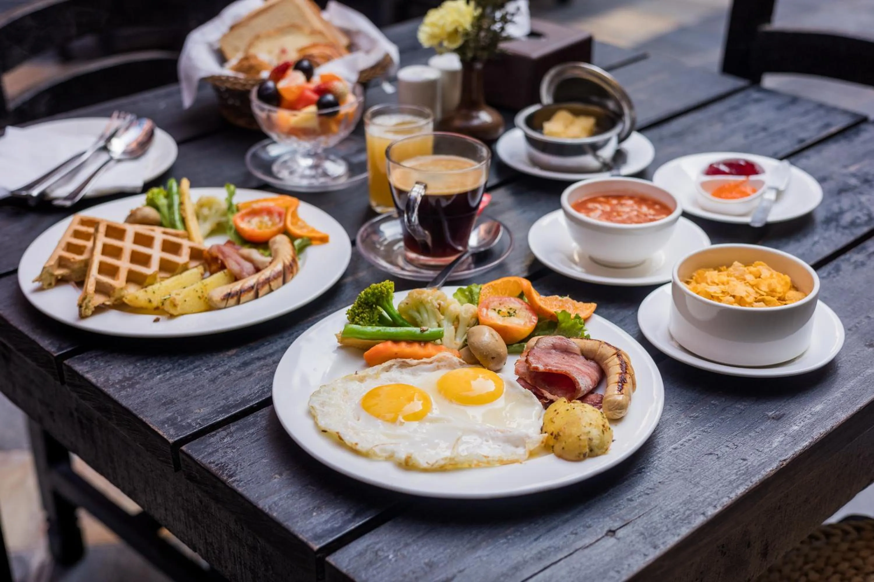 Restaurant/places to eat in Hotel Marshyangdi