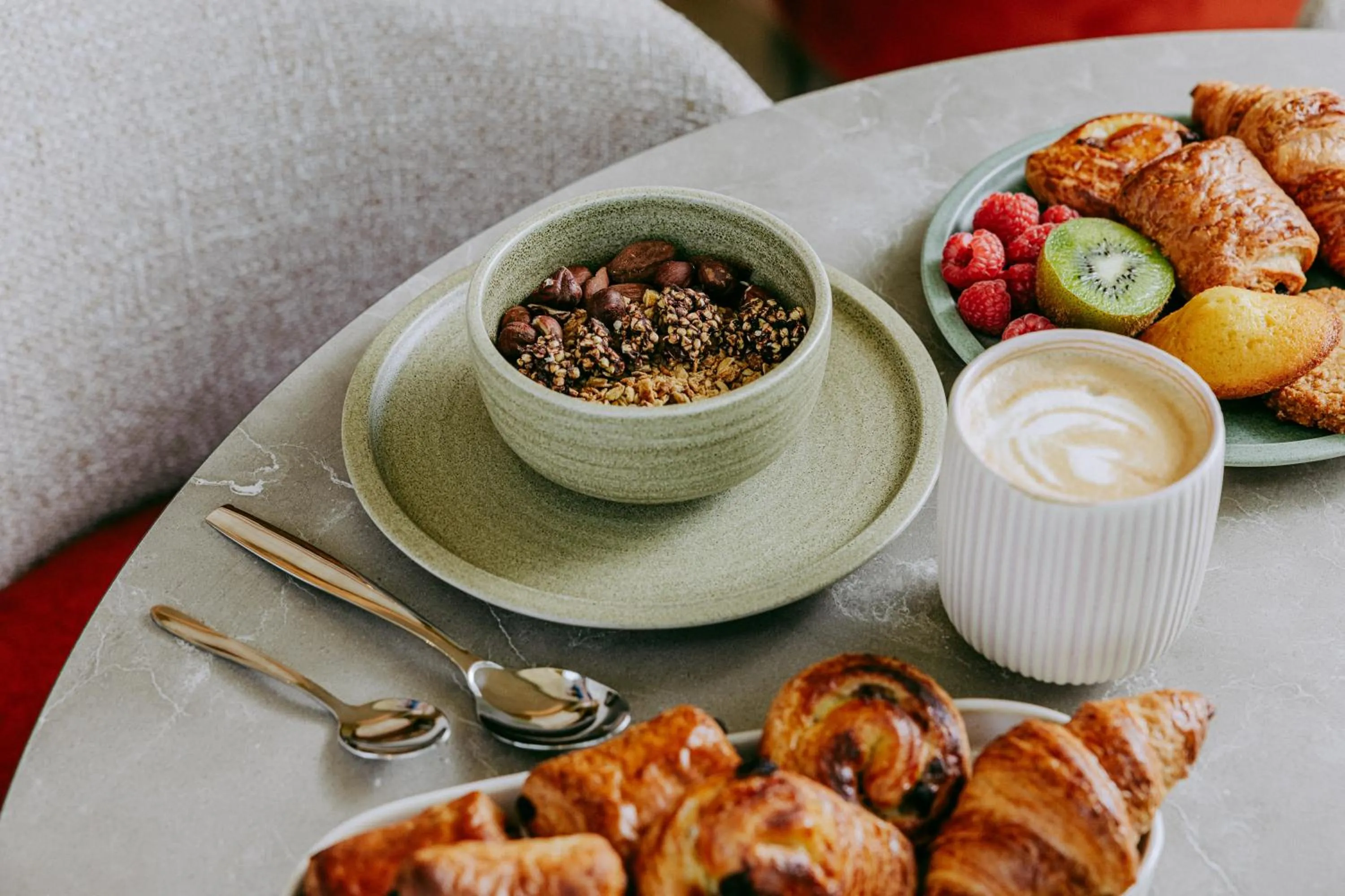 Breakfast in Sangha Toulouse