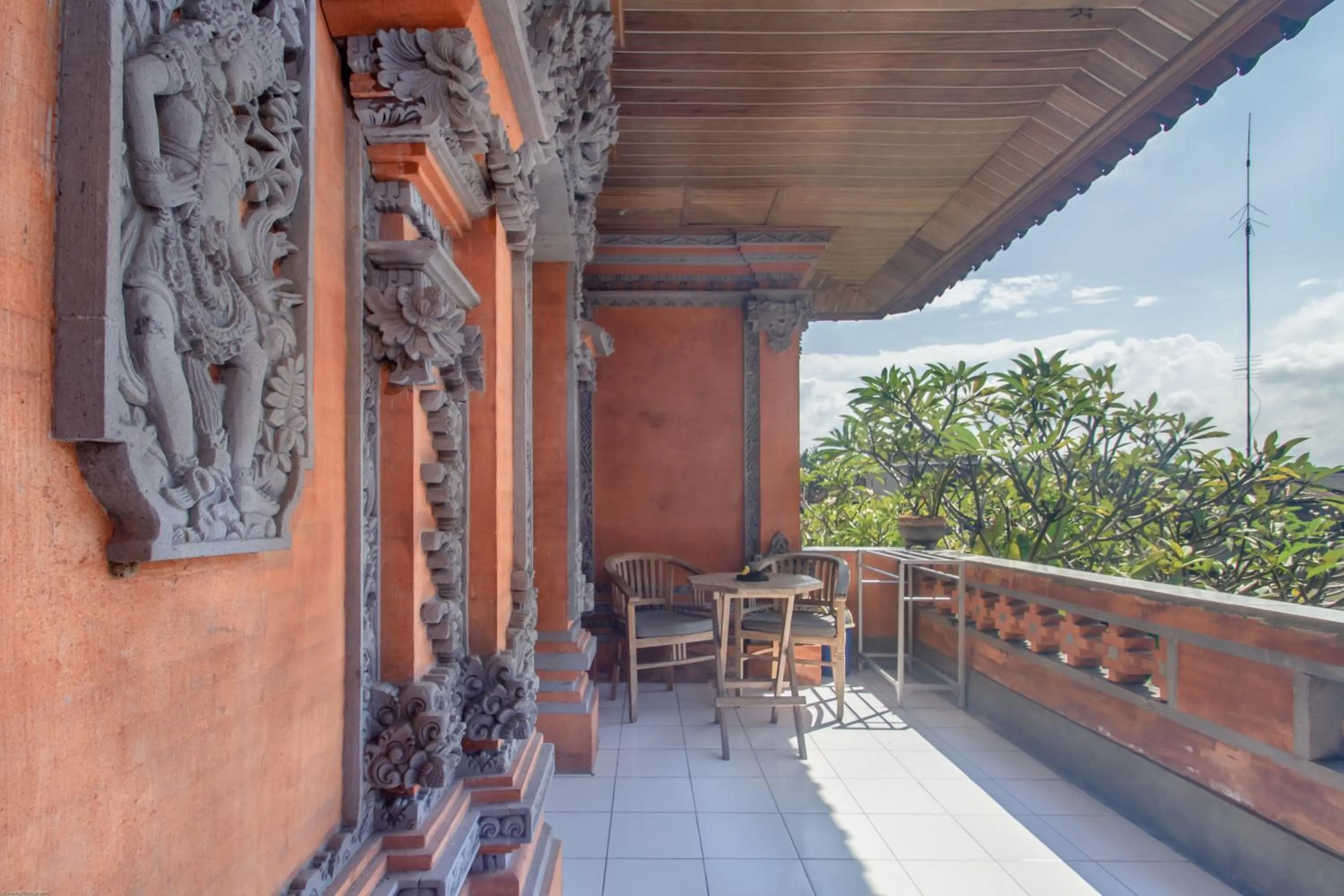 Balcony/Terrace in KUDESA Homestay by Pramana Villas