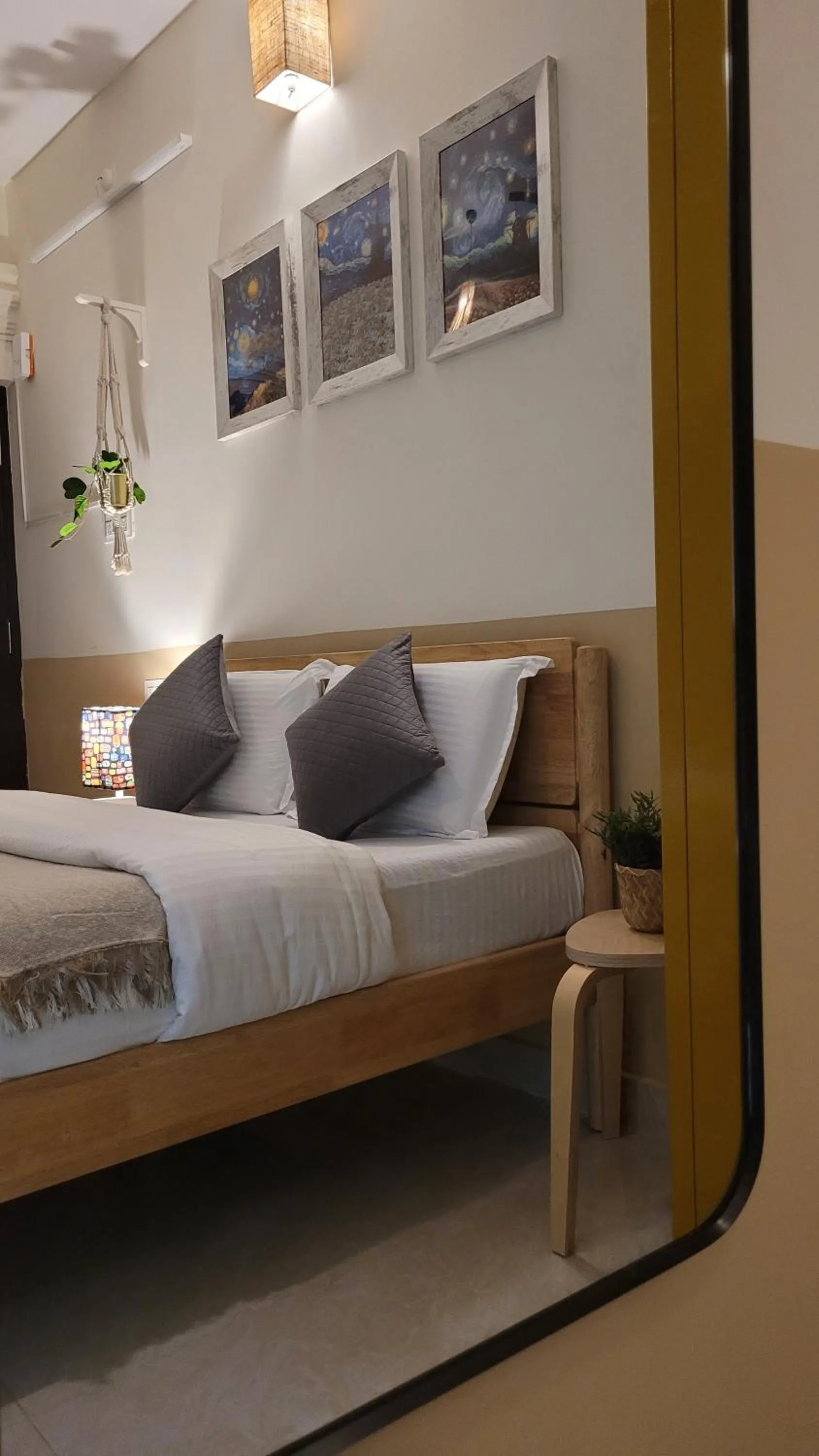 Bed in 144 Tipiverse