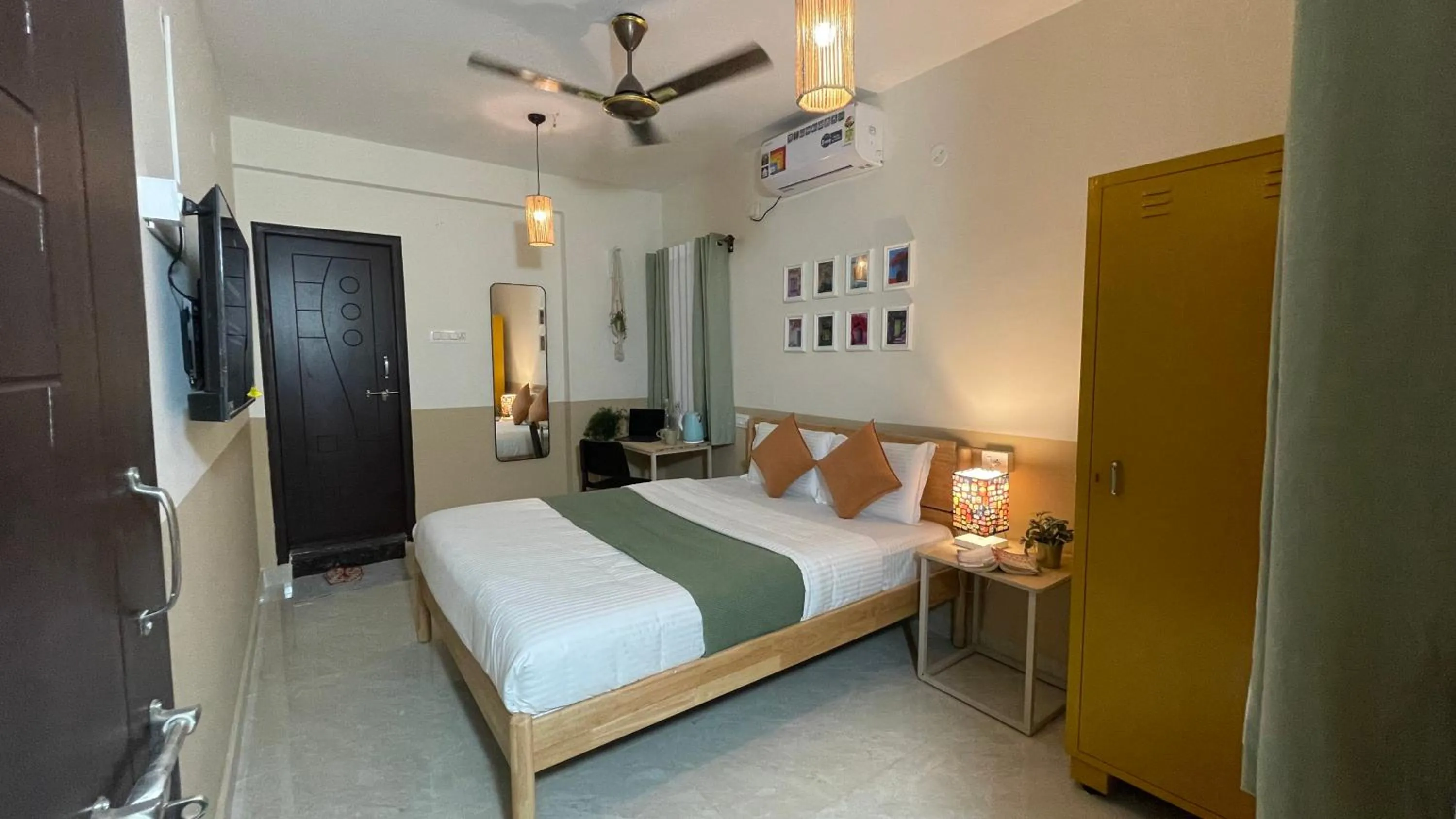 Bed in 144 Tipiverse