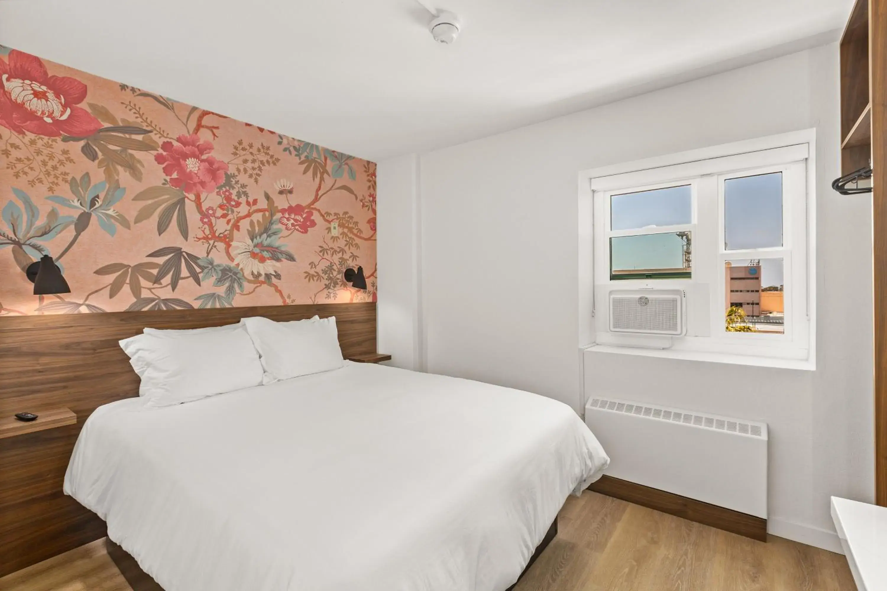 Uptown Inn - Limited Service Apart-Hotel Uptown Inn - Limited Service Apart-Hotel