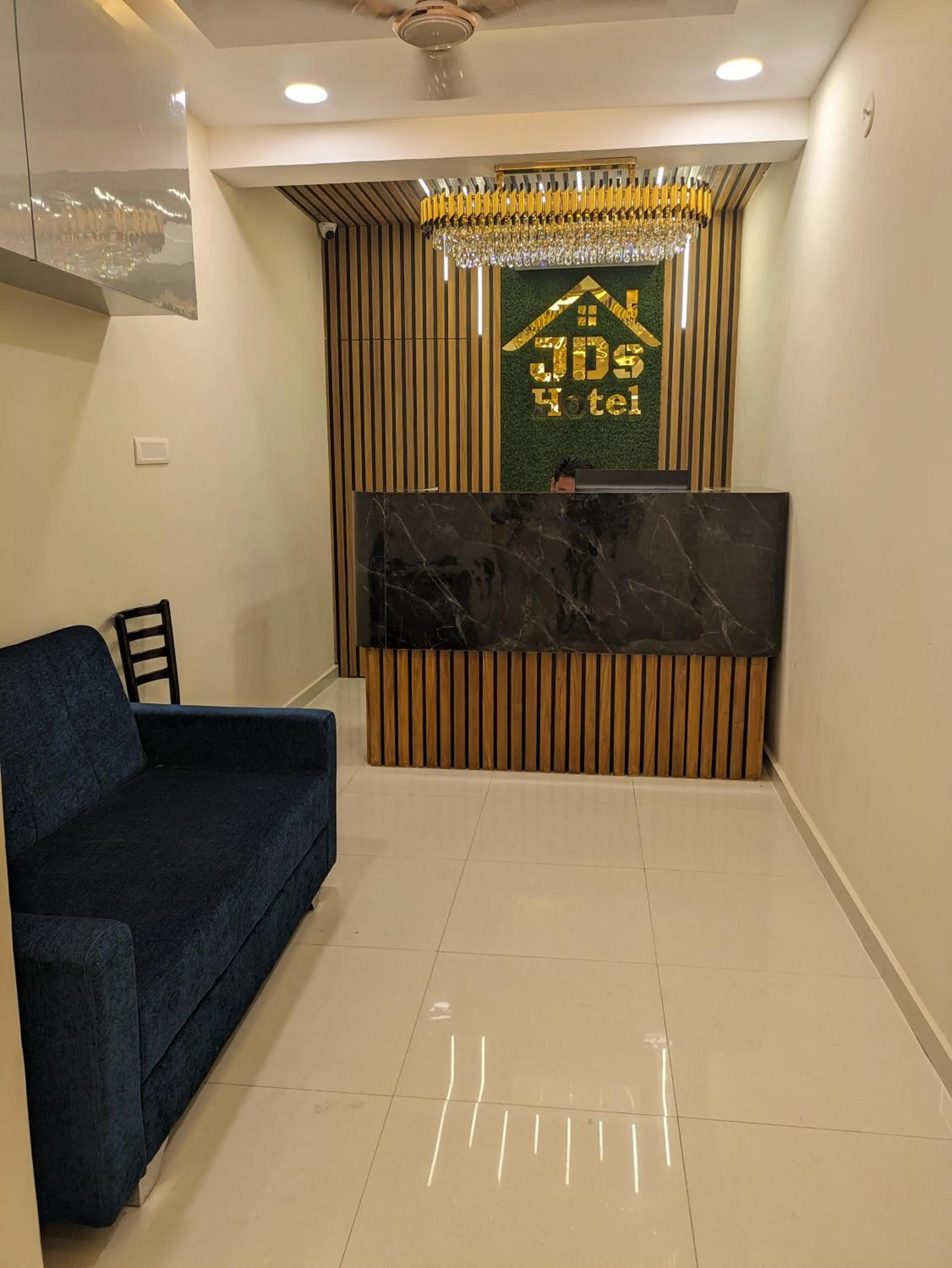 Property building in Hotel JDS