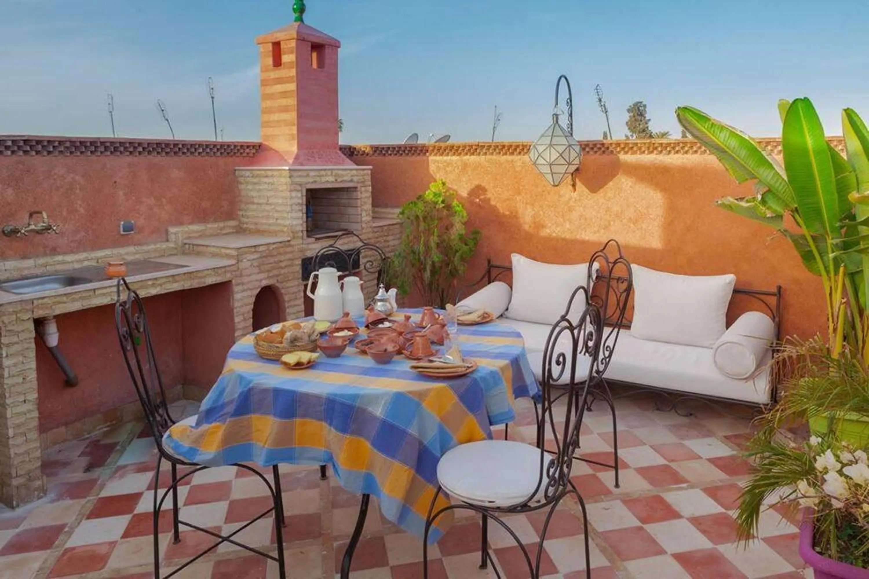 Balcony/Terrace in Riad Ikalimo 1