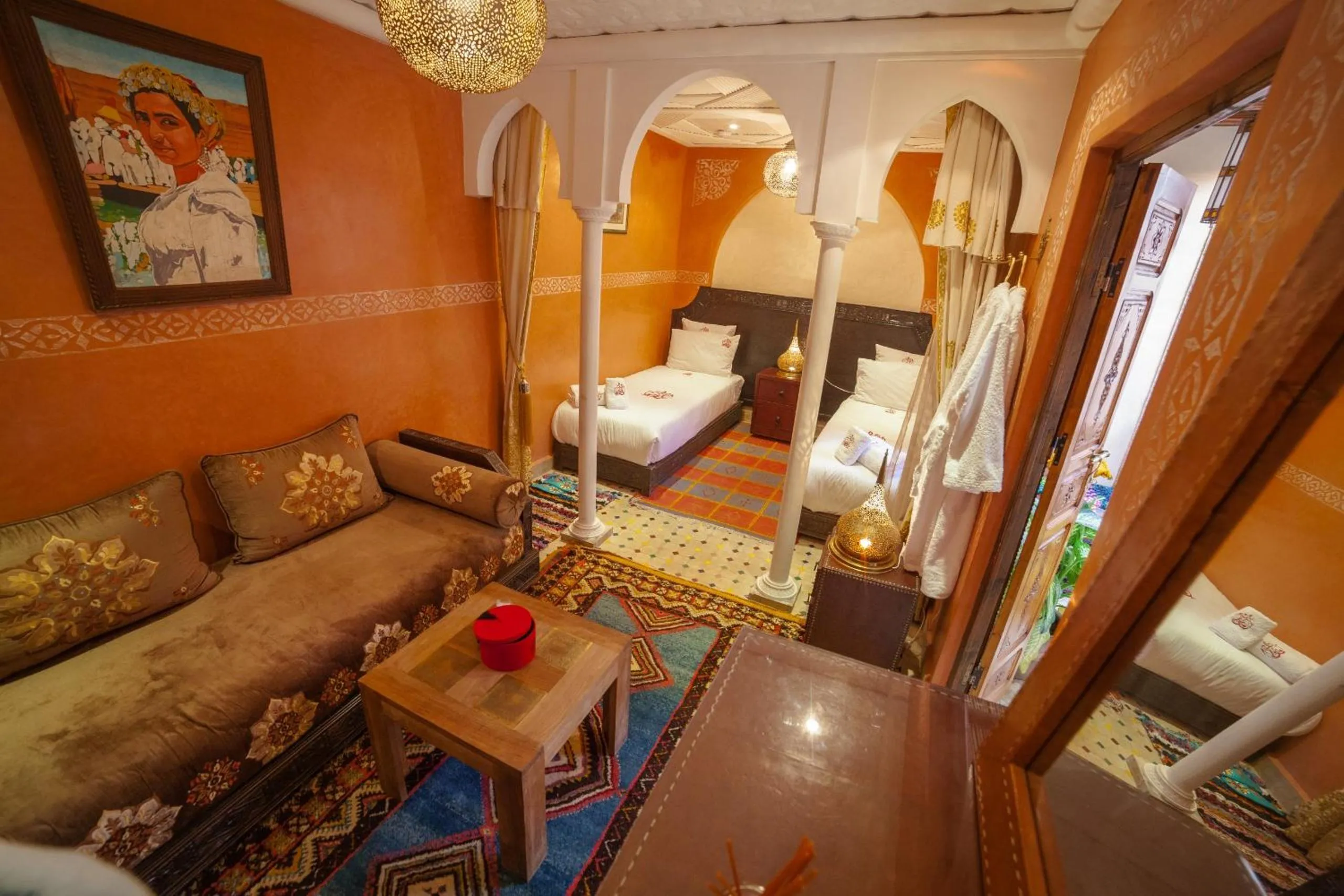Photo of the whole room in Riad Ikalimo 1
