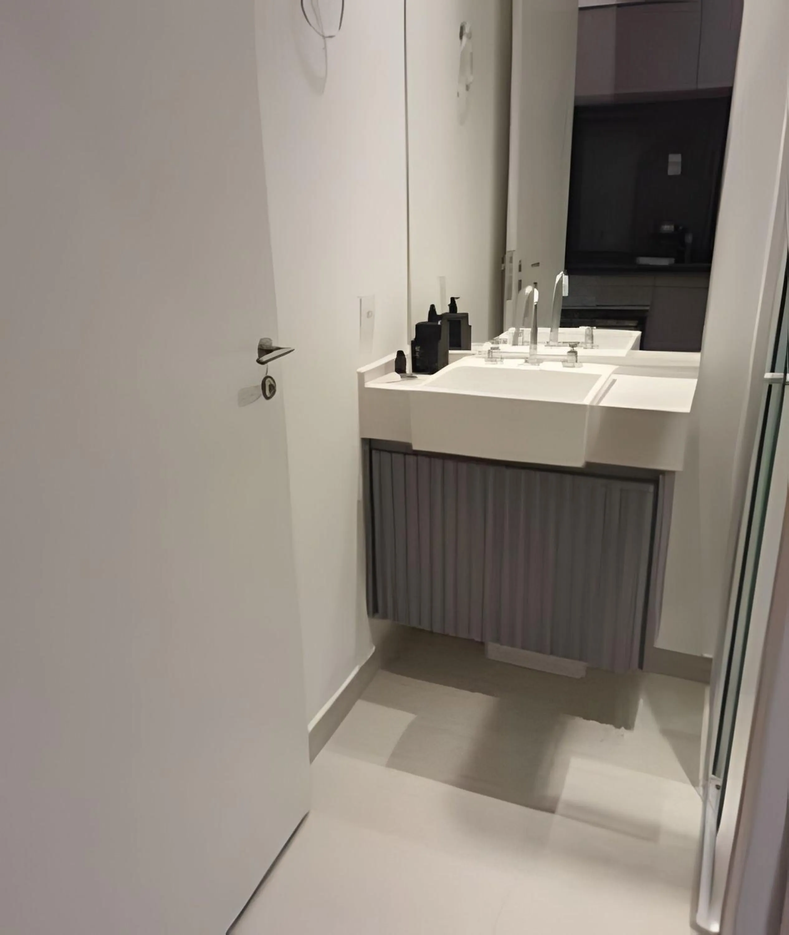 Area and facilities in Y_504 | Studio exclusivo na Rua Oscar Freire Novo