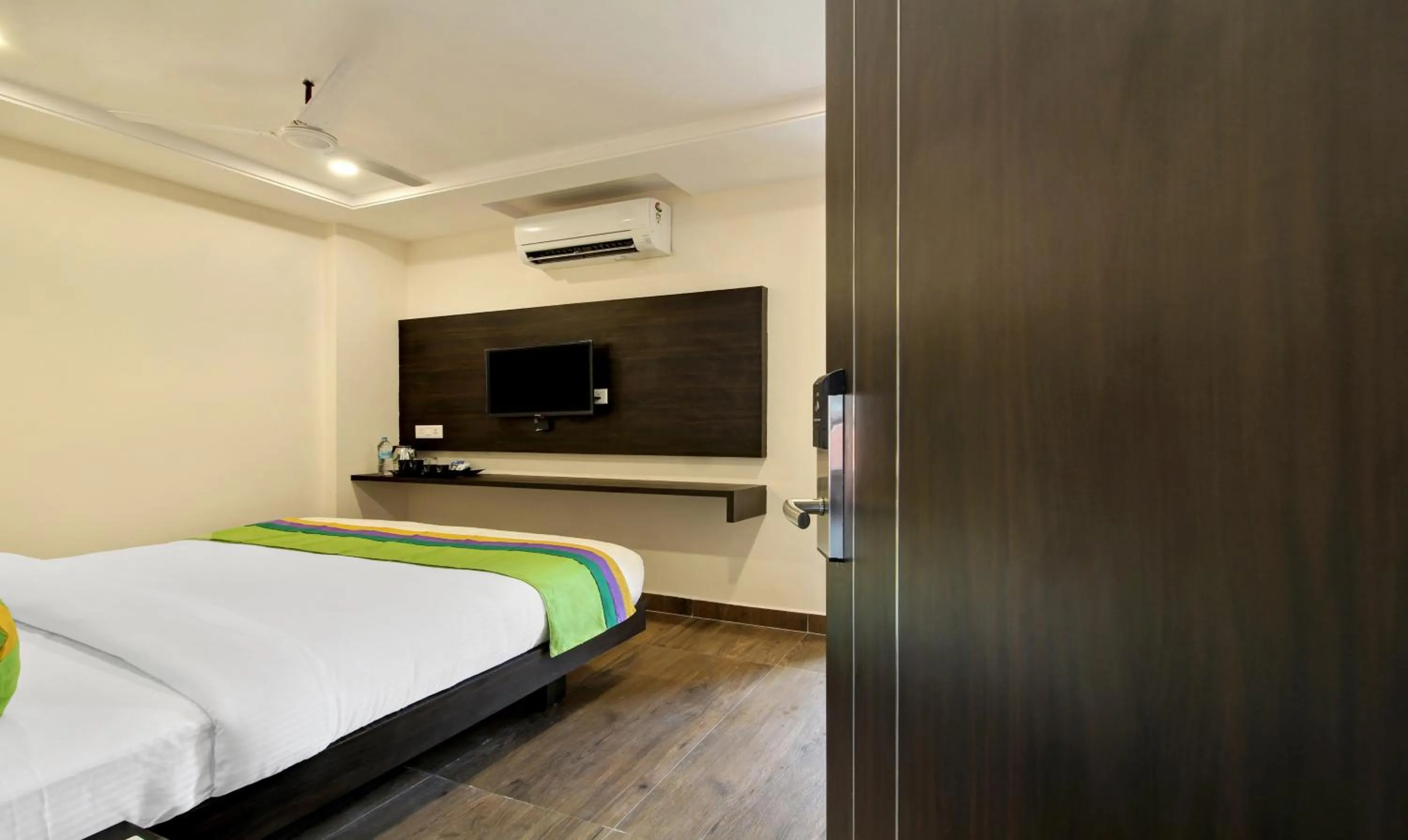 Bedroom, Bed in Treebo Excella