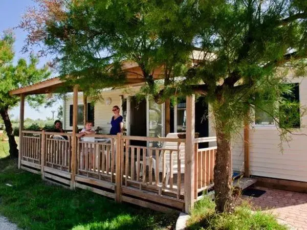 Camping Le Clos du Rhône Camping Le Clos du Rhône
