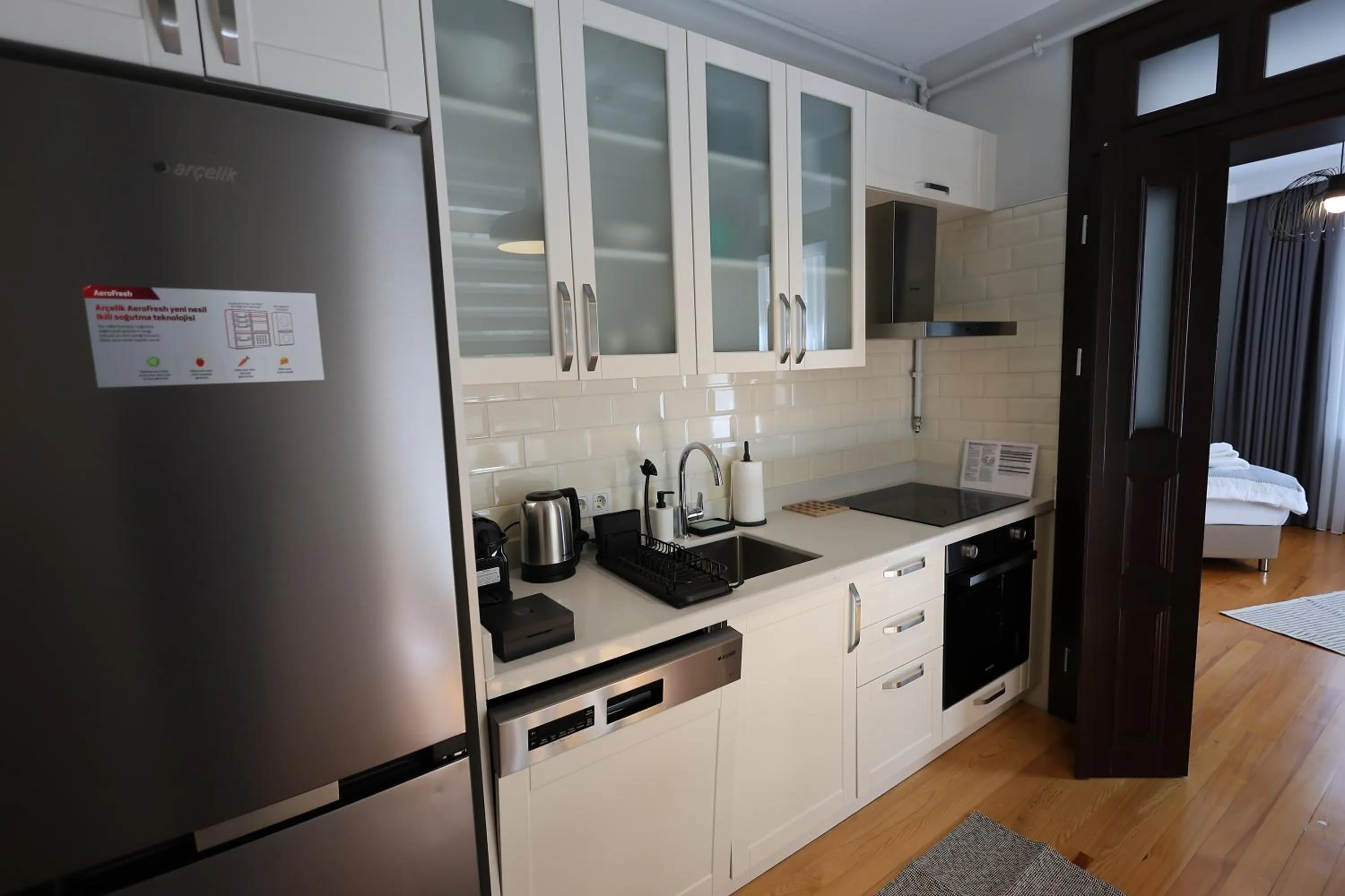 dishwasher in İstanbul Guesthouse