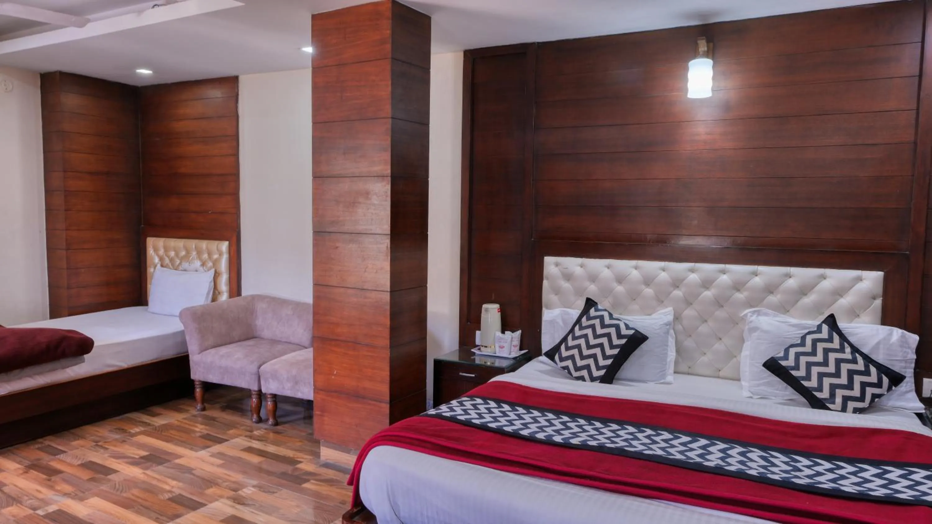 Bed in Basera Hotel, Mall Road