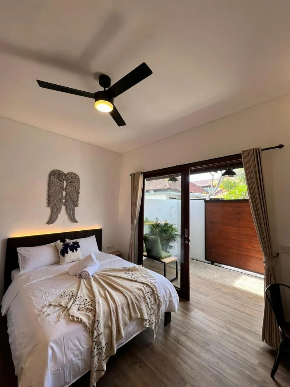 Bed in Negrita House Canggu Apartment