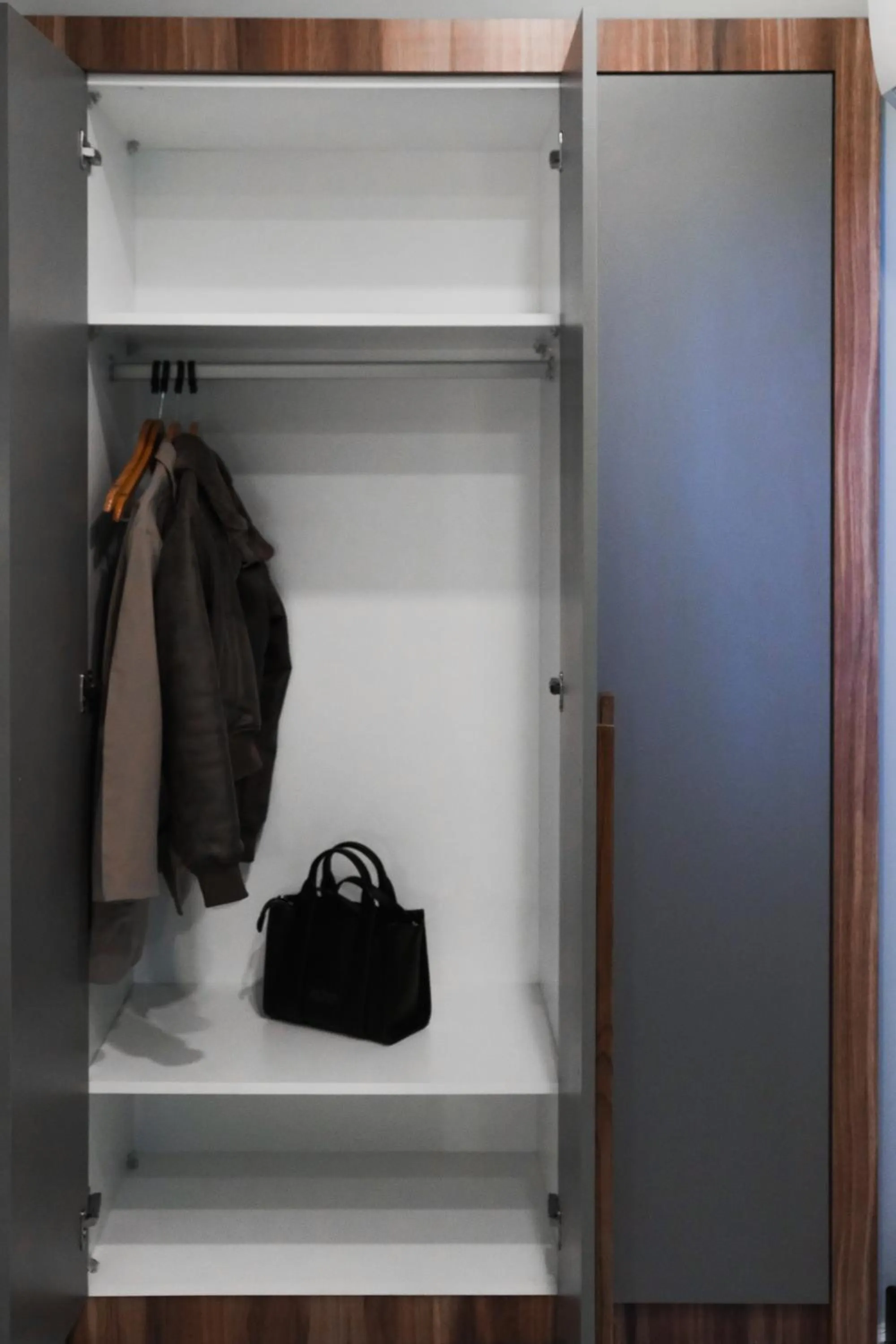 wardrobe in No25 Suites Nisantasi