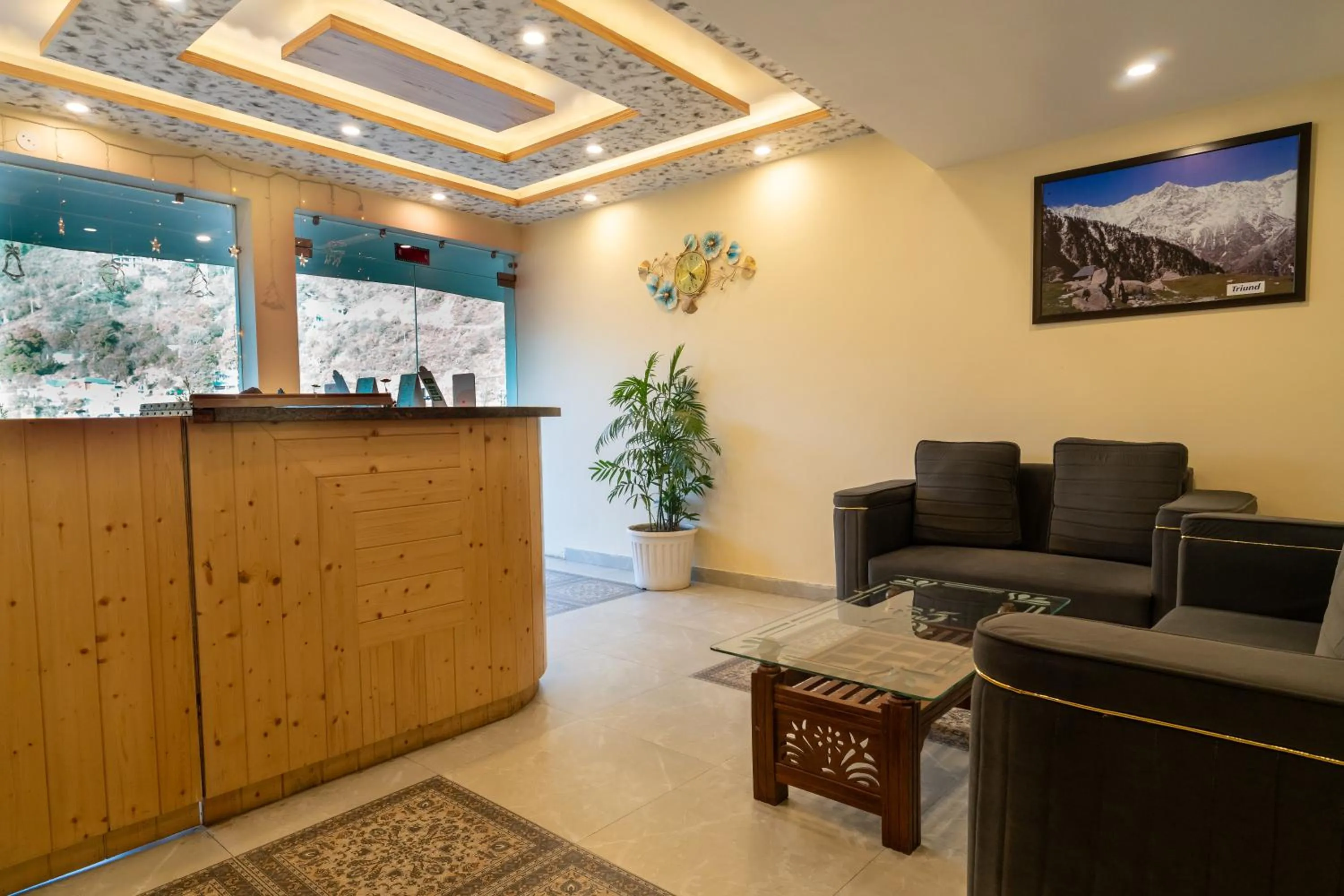 Lobby or reception in Heryk Hillview Hotel