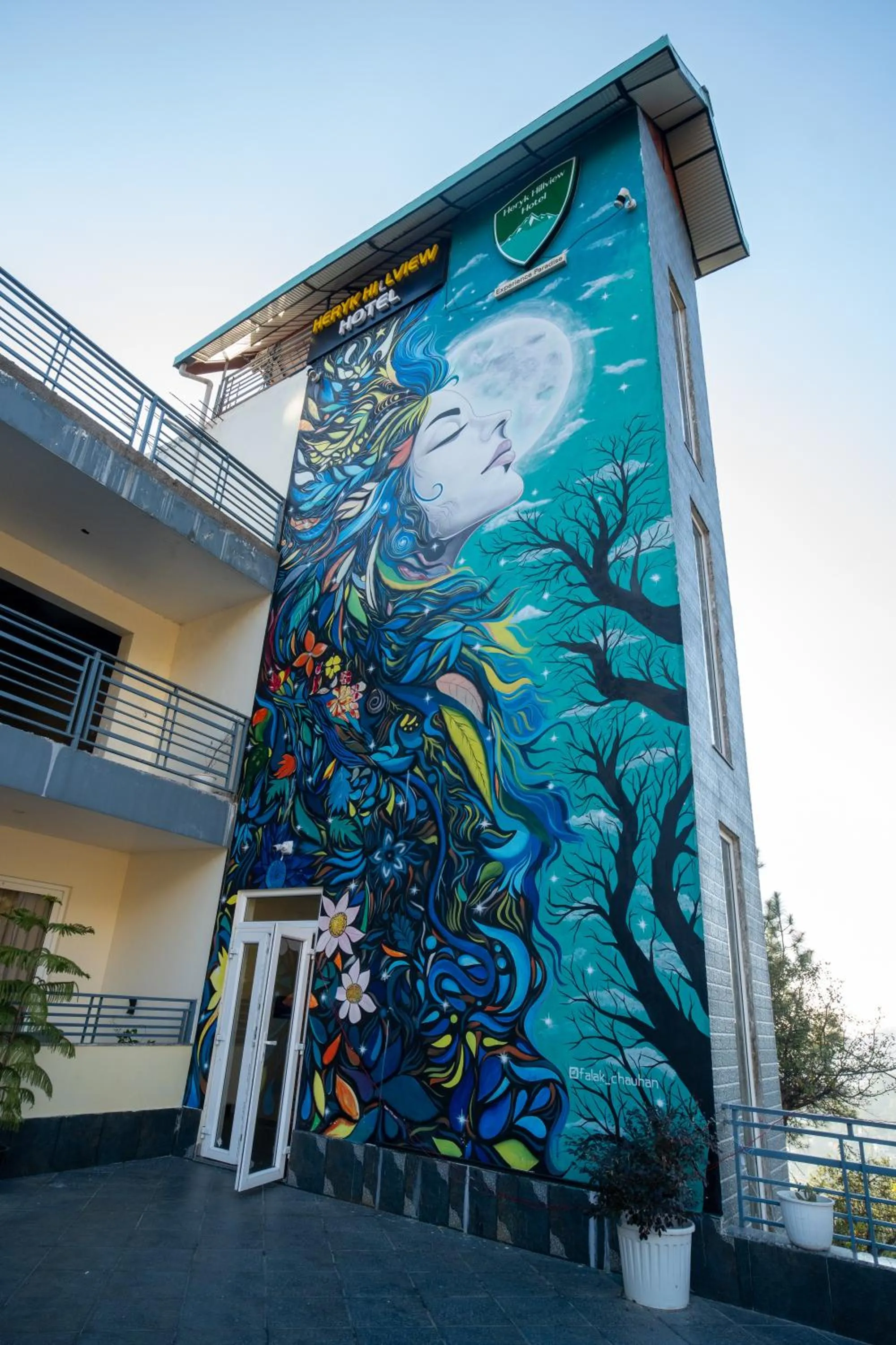 Property building in Heryk Hillview Hotel