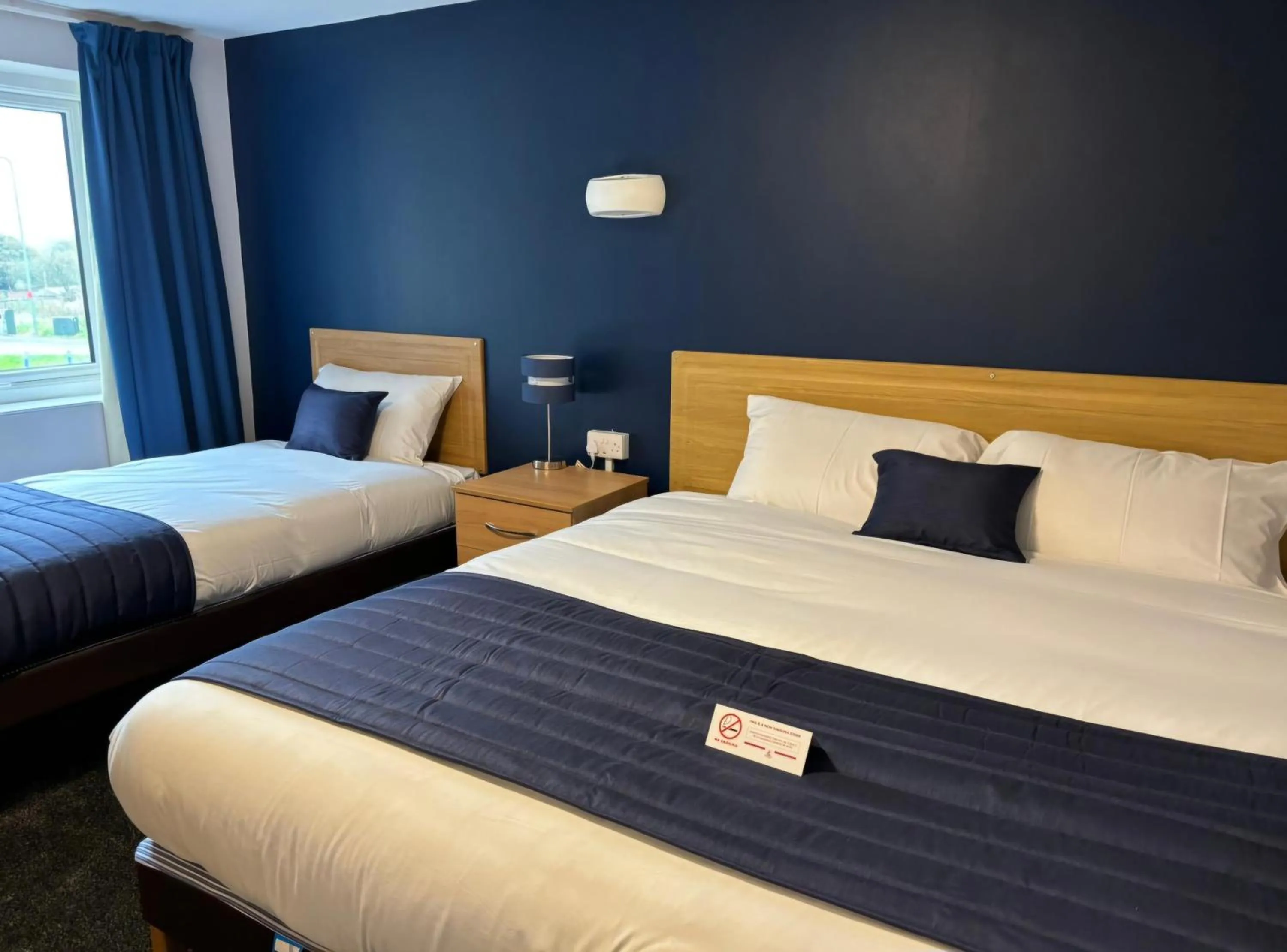 Bed in Britannia Hotel Wigan