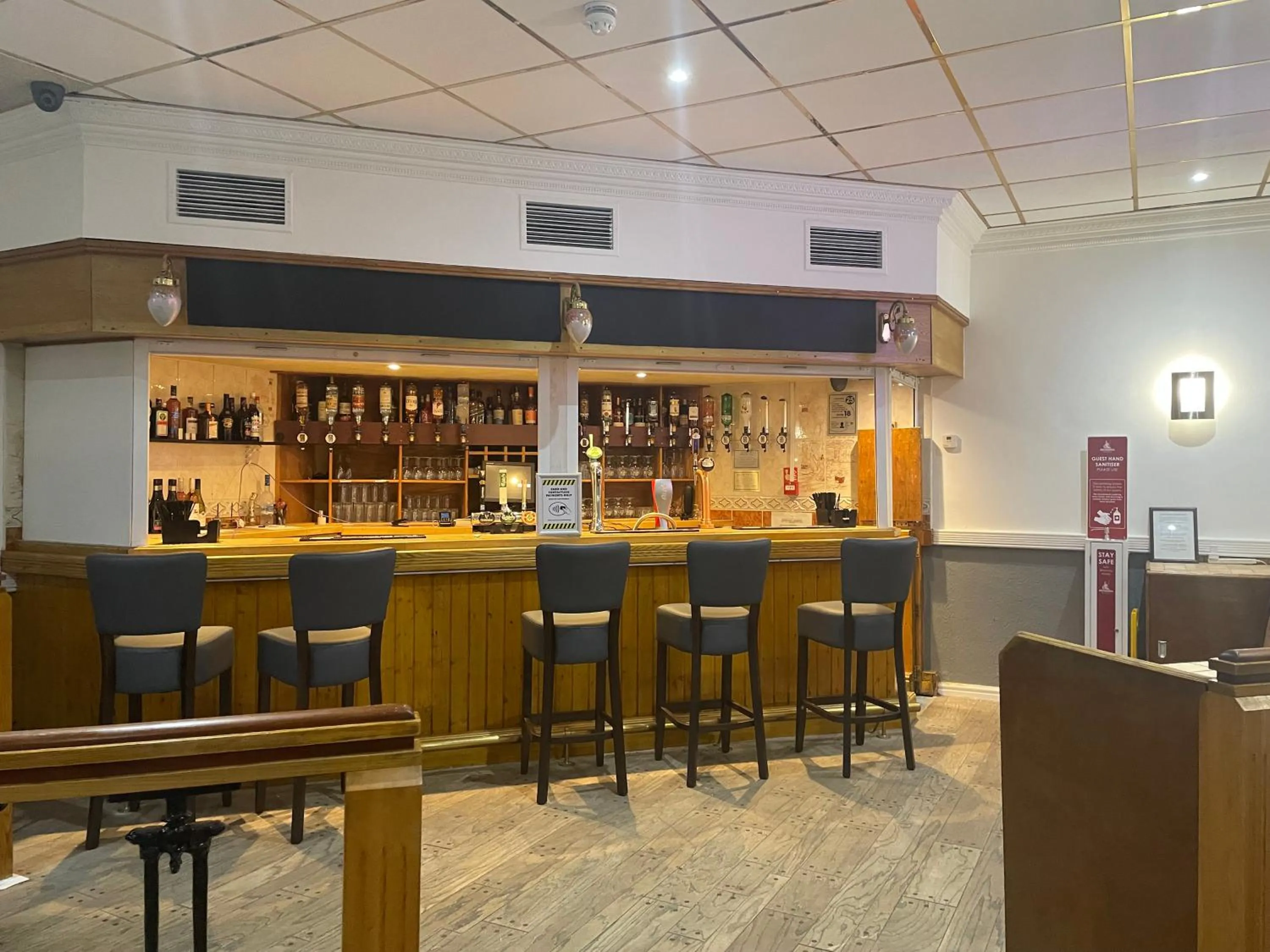 Lounge or bar in Britannia Hotel Wigan