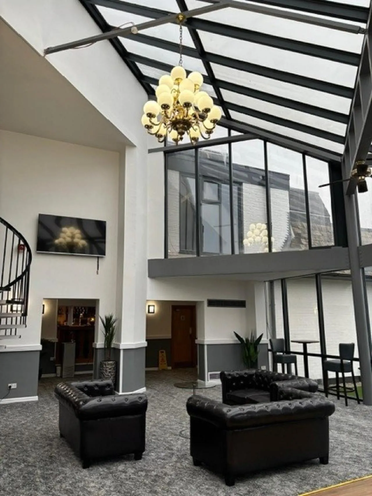 Lobby or reception in Britannia Hotel Wigan